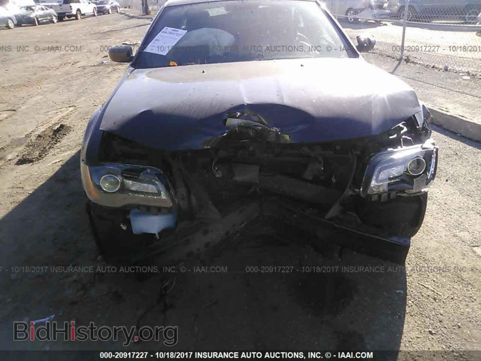 2014 Chrysler 300c - VIN: 2C3CCAJG9EH240404 - Фото 6