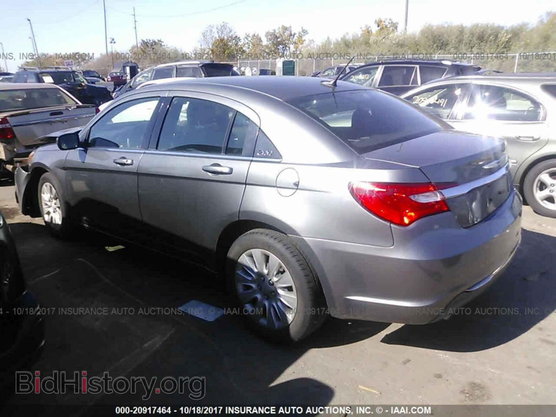 2013 Chrysler 200 - VIN: 1C3CCBAG8DN728125 - Фото 3