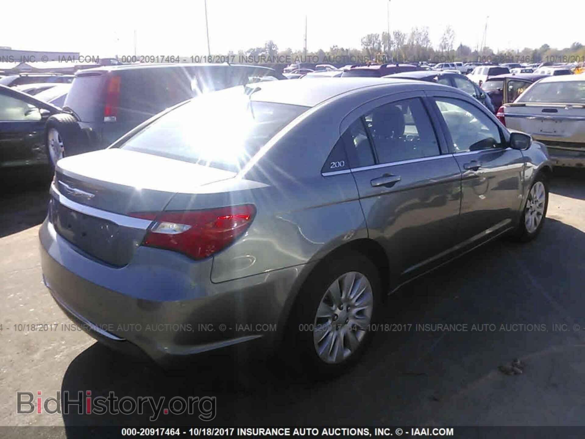2013 Chrysler 200 - VIN: 1C3CCBAG8DN728125 - Фото 4
