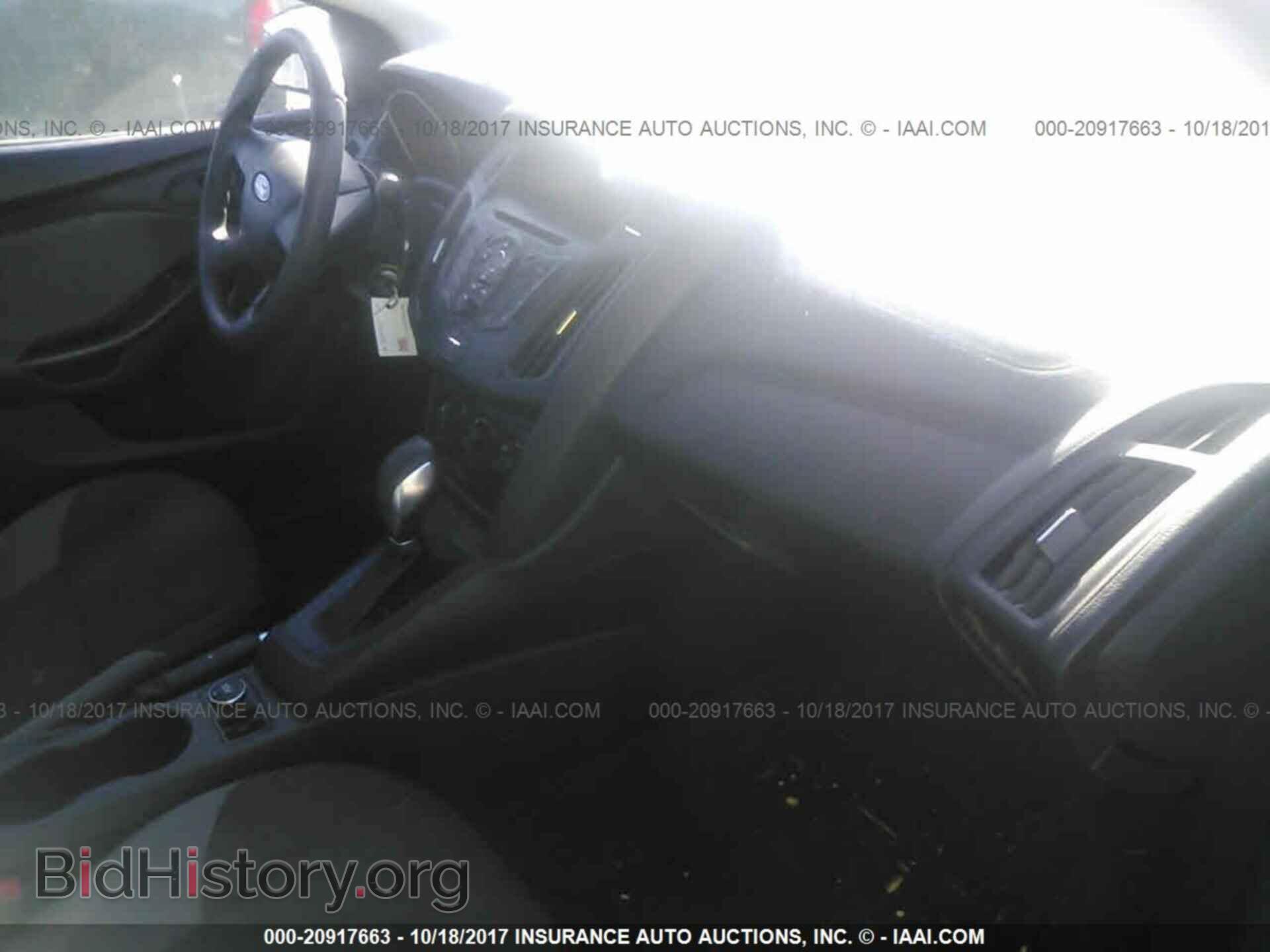 2014 Ford Focus - VIN: 1FADP3E22EL404082 - Photo 5