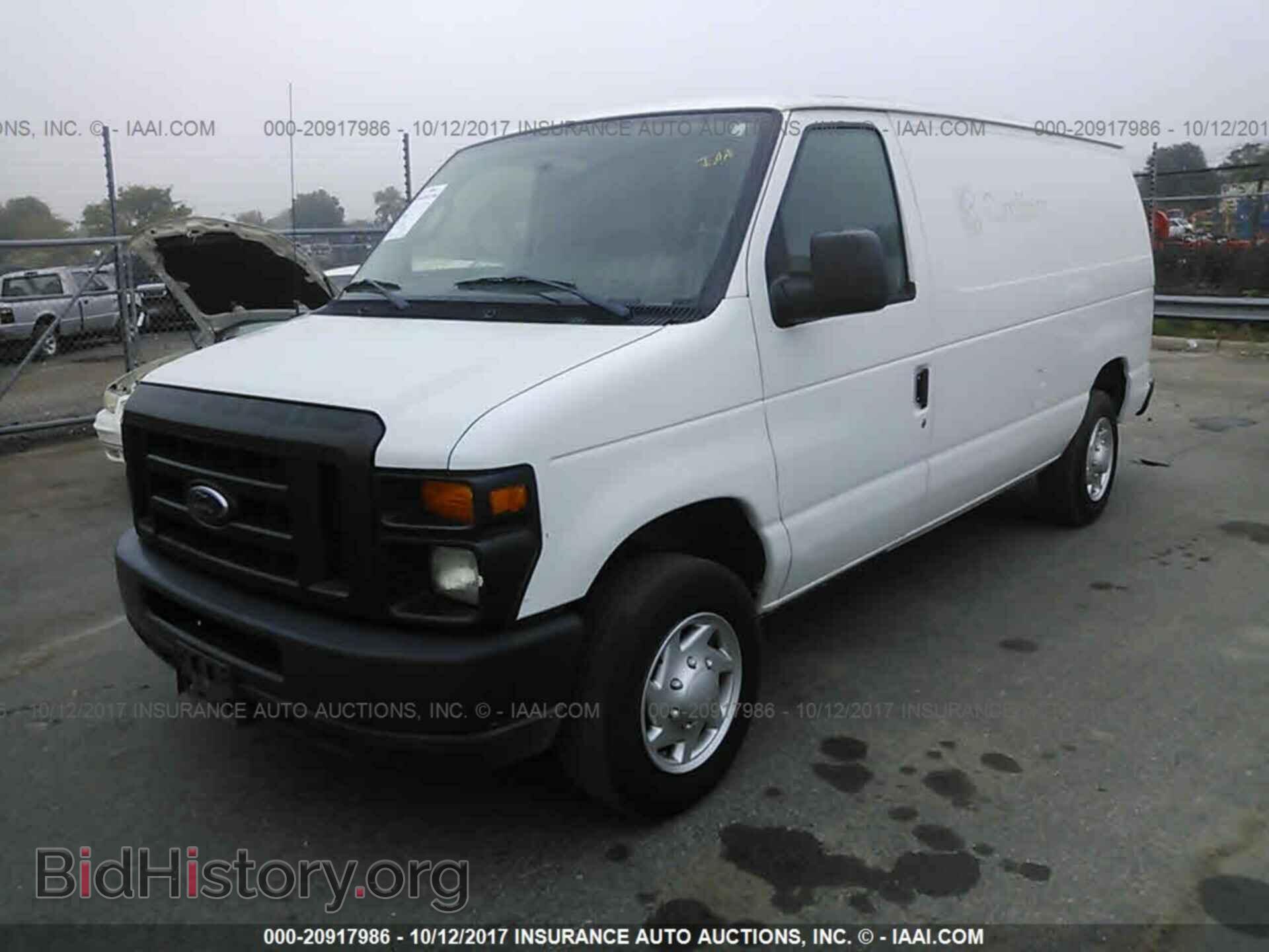 2011 Ford Econoline - VIN: 1FTNE1EW1BDB37924 - Фото 2