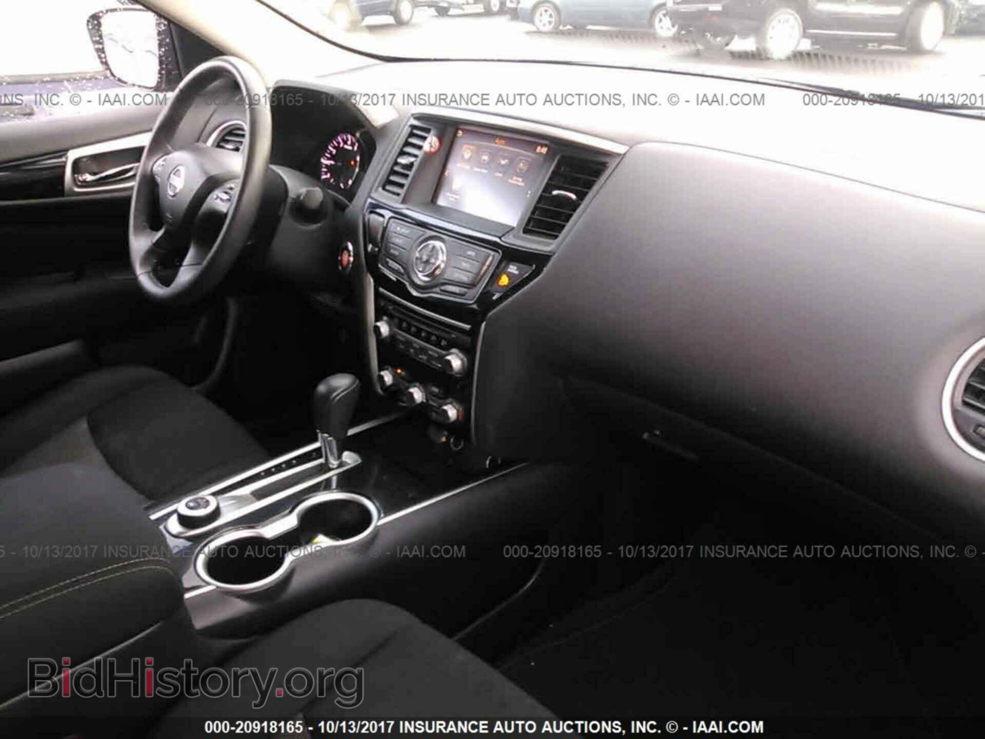 2017 Nissan Pathfinder - VIN: 5N1DR2MM6HC636475 - Фото 5