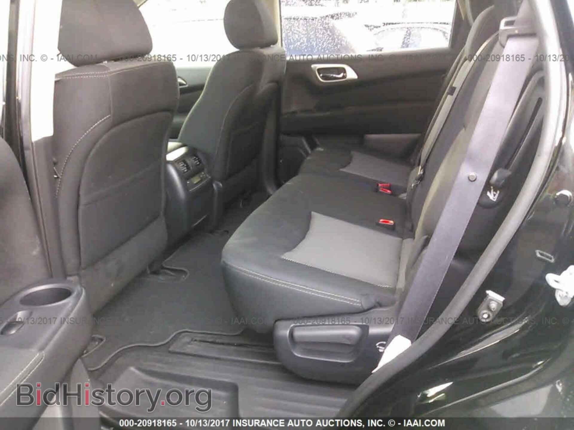 2017 Nissan Pathfinder - VIN: 5N1DR2MM6HC636475 - Фото 8