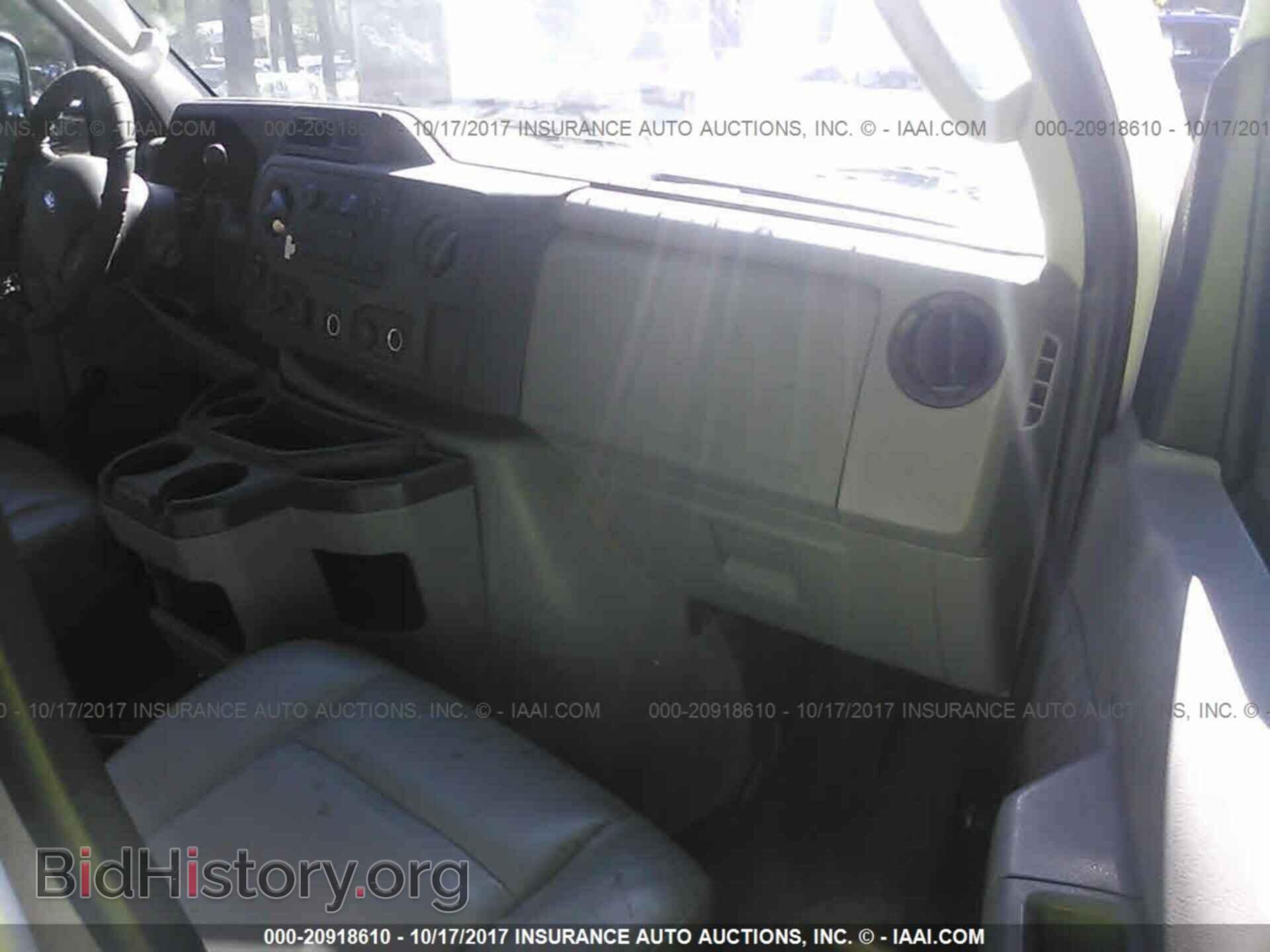 2011 Ford Econoline - VIN: 1FTSS3EL0BDA24091 - Фото 5