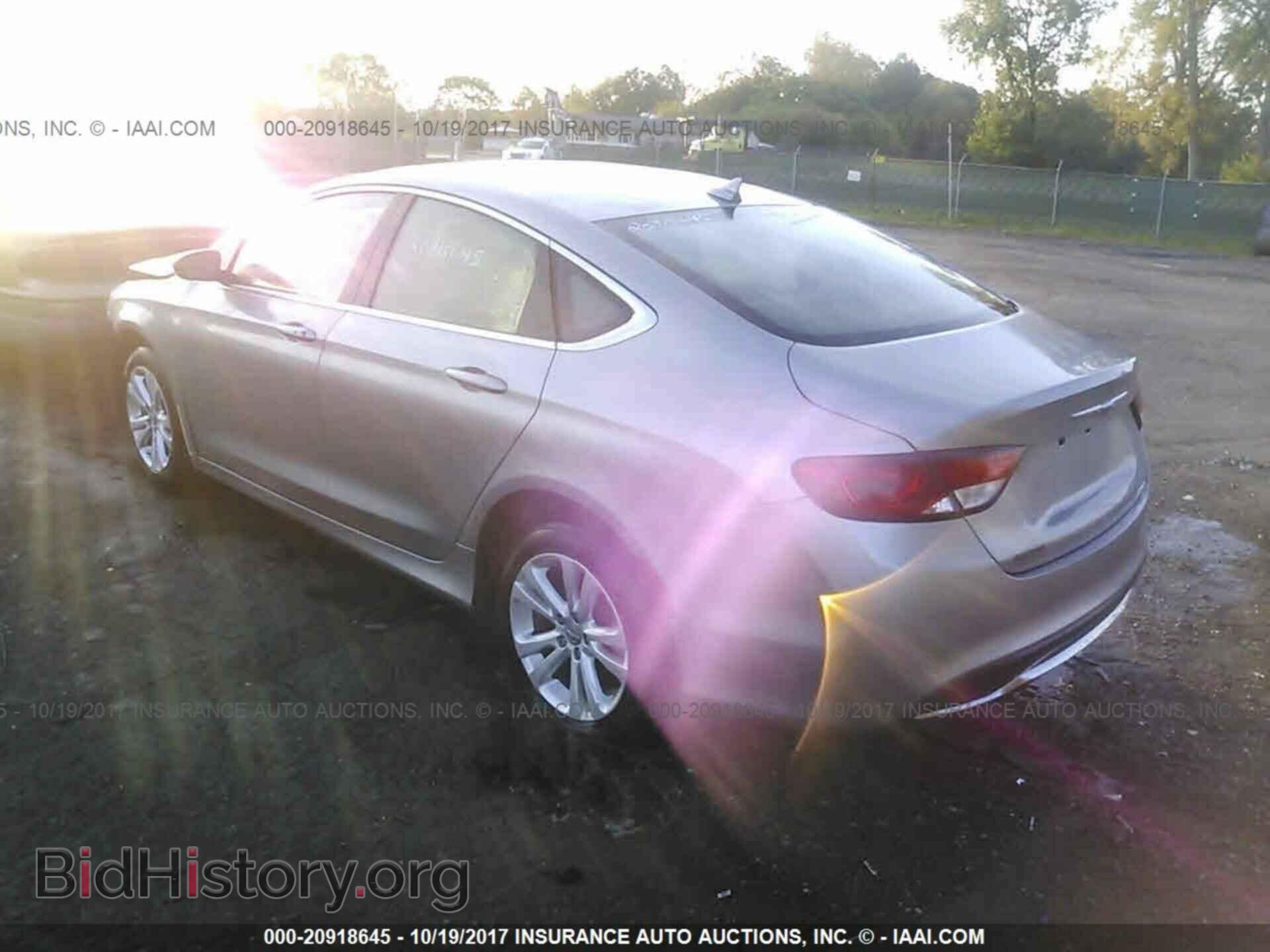 2016 Chrysler 200 - VIN: 1C3CCCAB1GN115276 - Photo 3