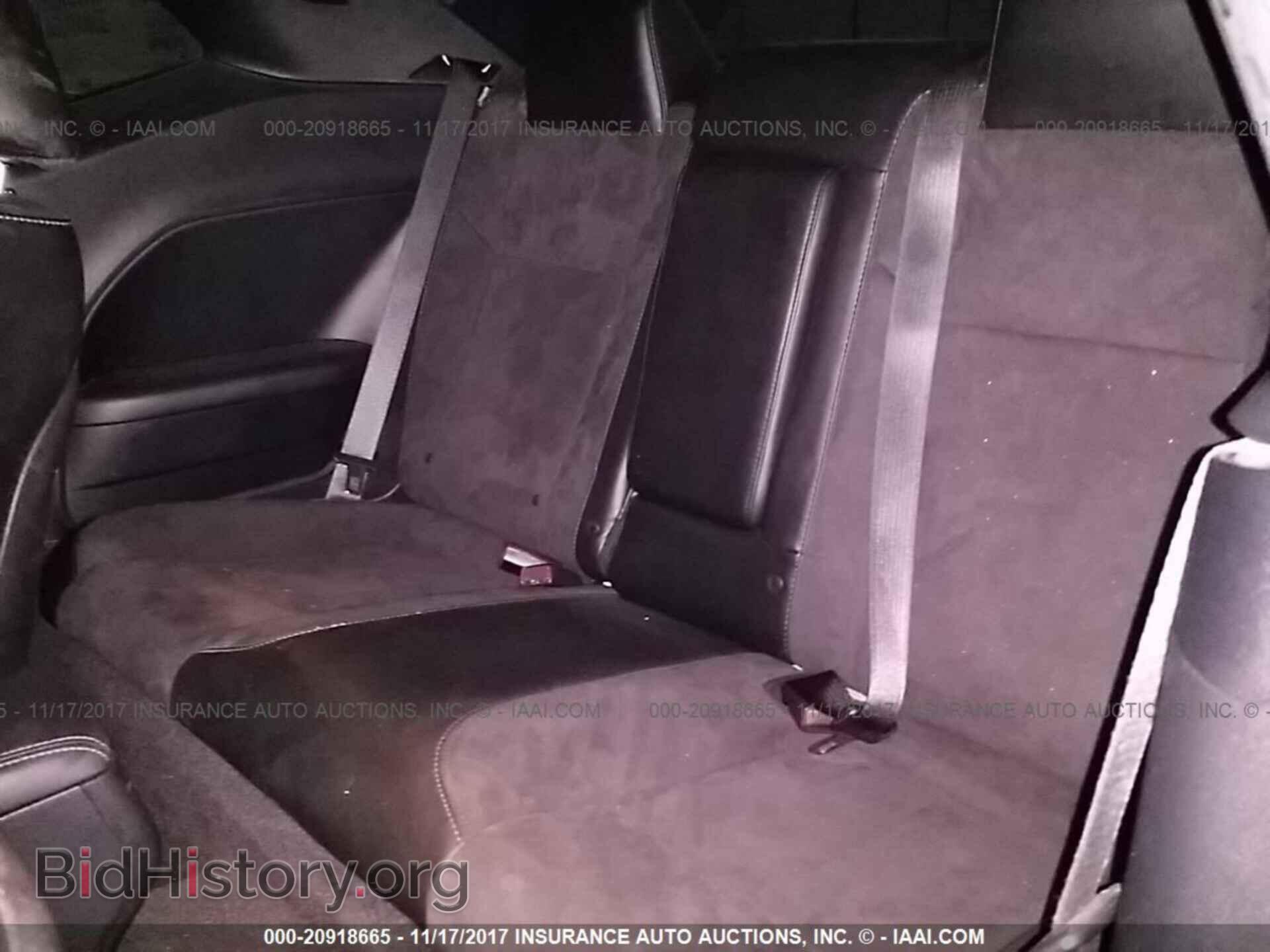 2016 Dodge Challenger - VIN: 2C3CDZFJXGH262527 - Photo 8