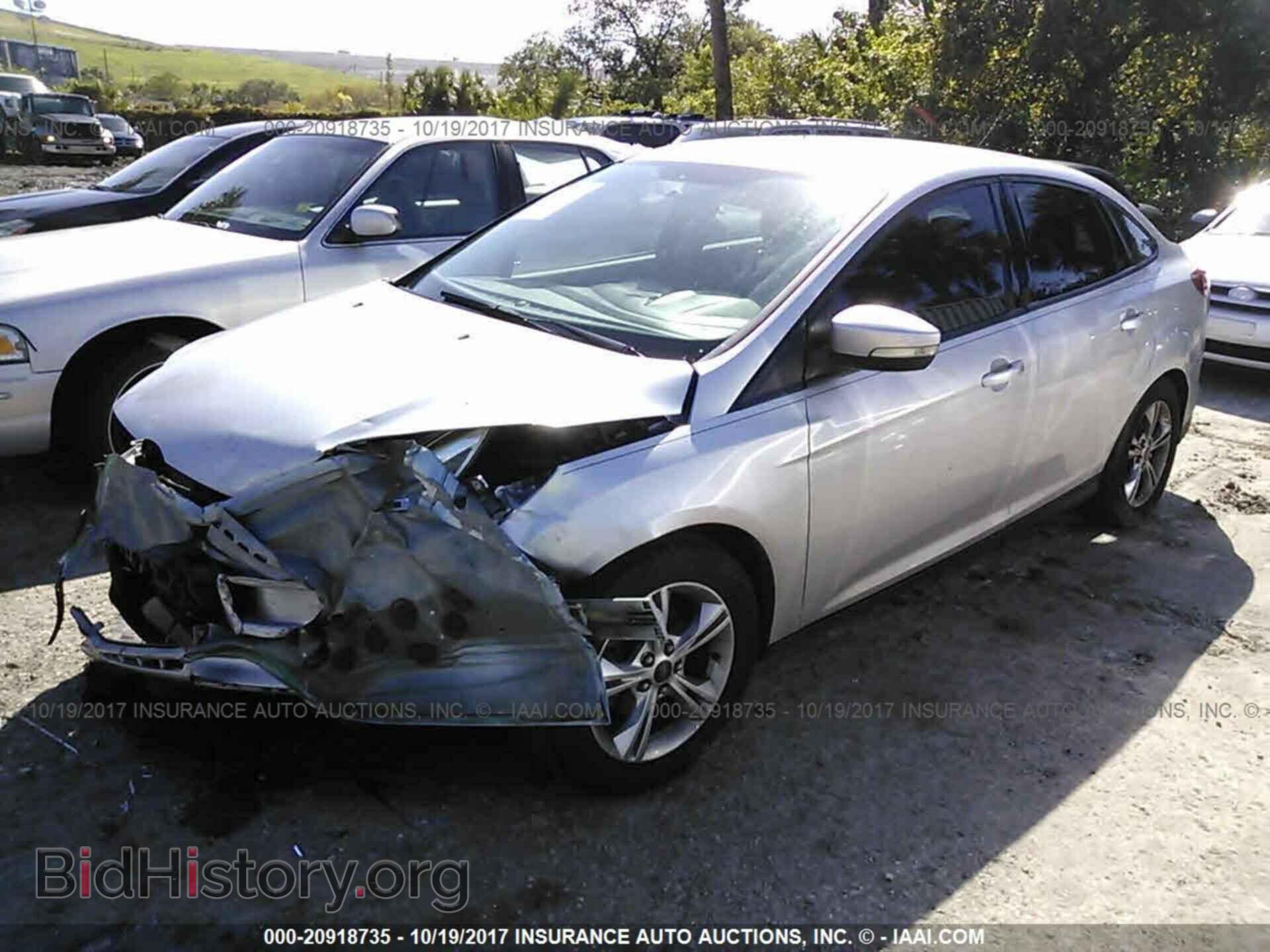 2013 Ford Focus - VIN: 1FADP3F29DL217662 - Фото 2
