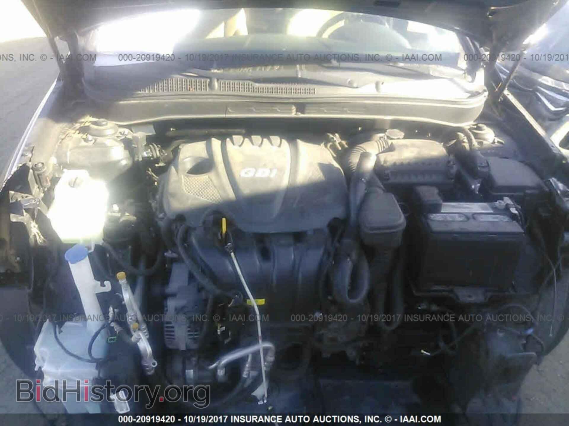 2012 Hyundai Sonata - VIN: 5NPEC4AC8CH445204 - Photo 10