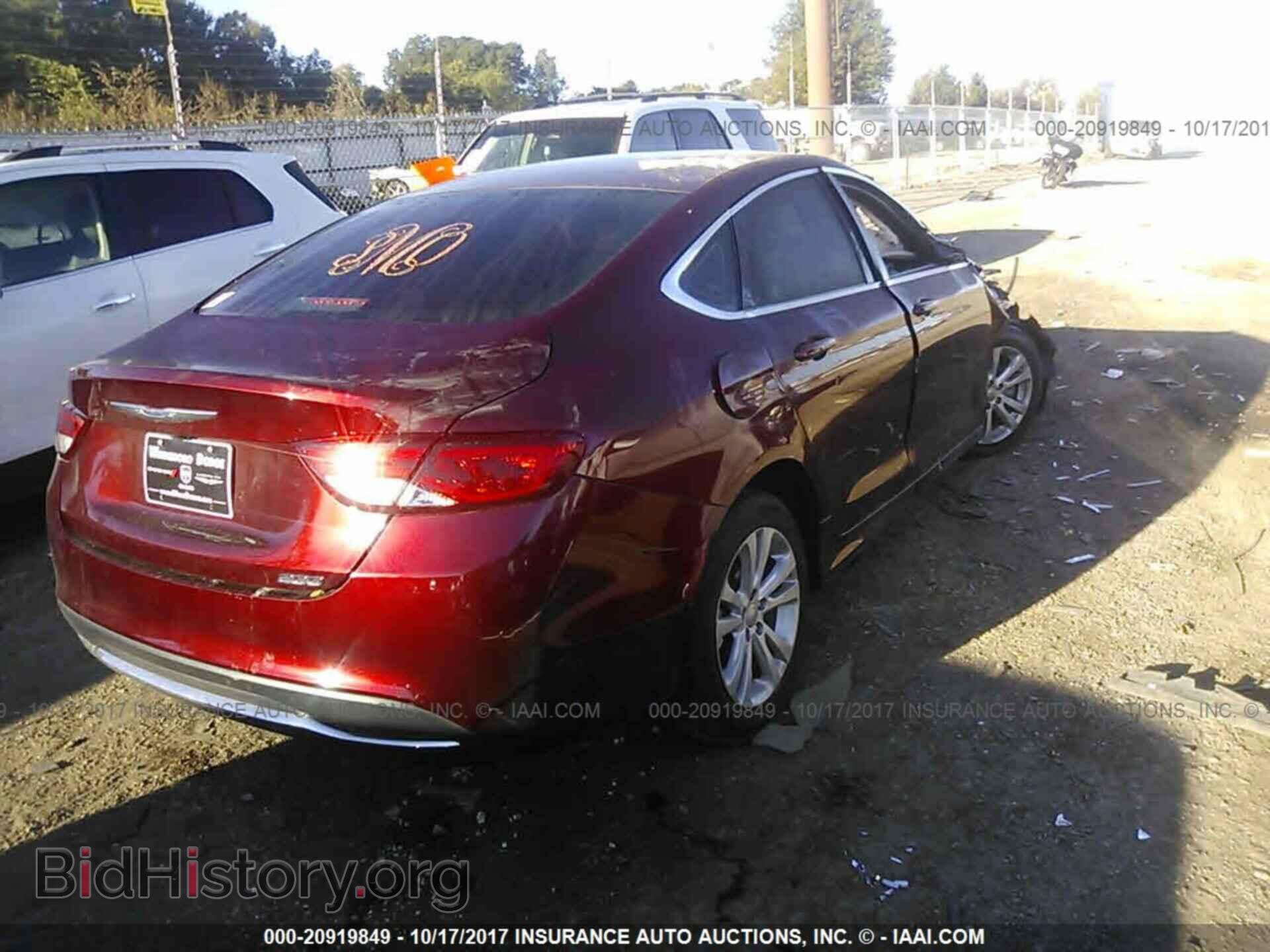 2016 Chrysler 200 - VIN: 1C3CCCAB8GN163647 - Photo 4