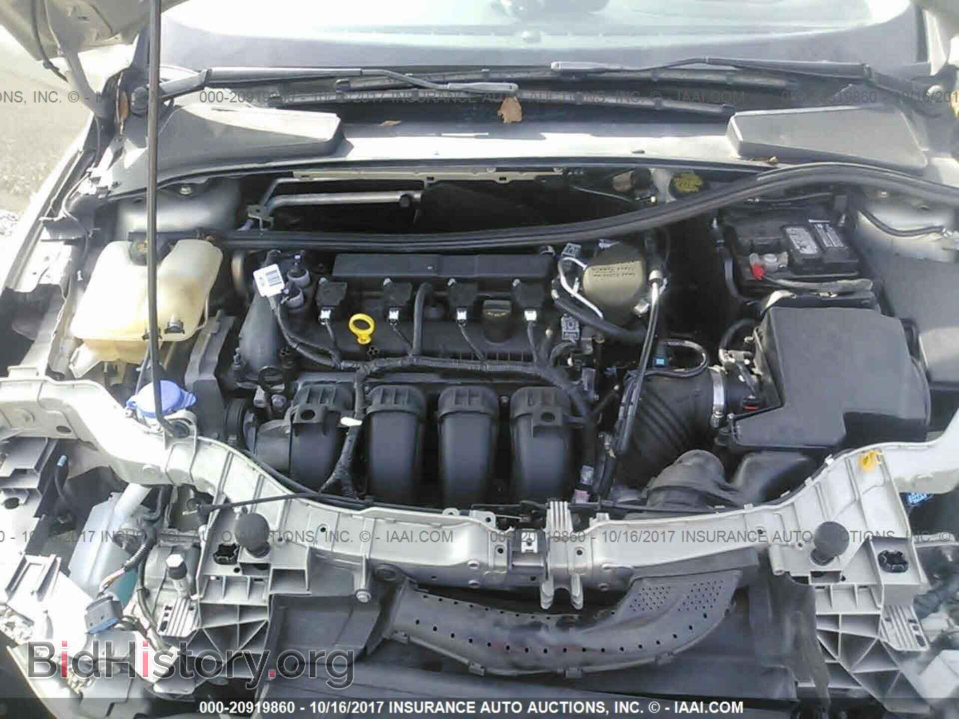 2015 Ford Focus - VIN: 1FADP3F28FL234620 - Photo 10