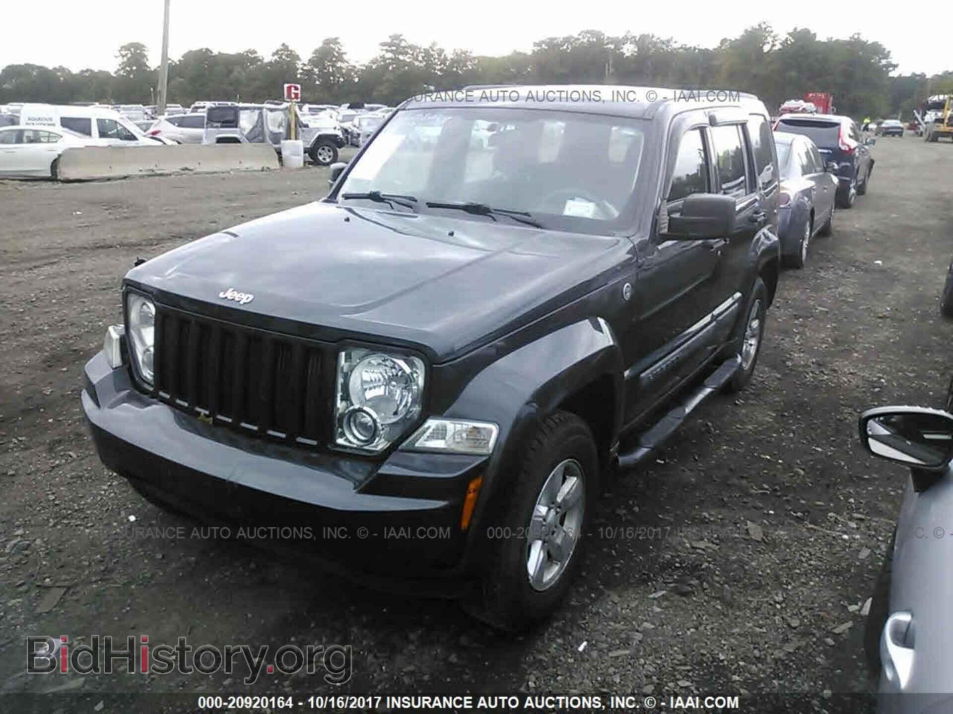 2011 Jeep Liberty - VIN: 1J4PN2GK7BW578352 - Фото 2
