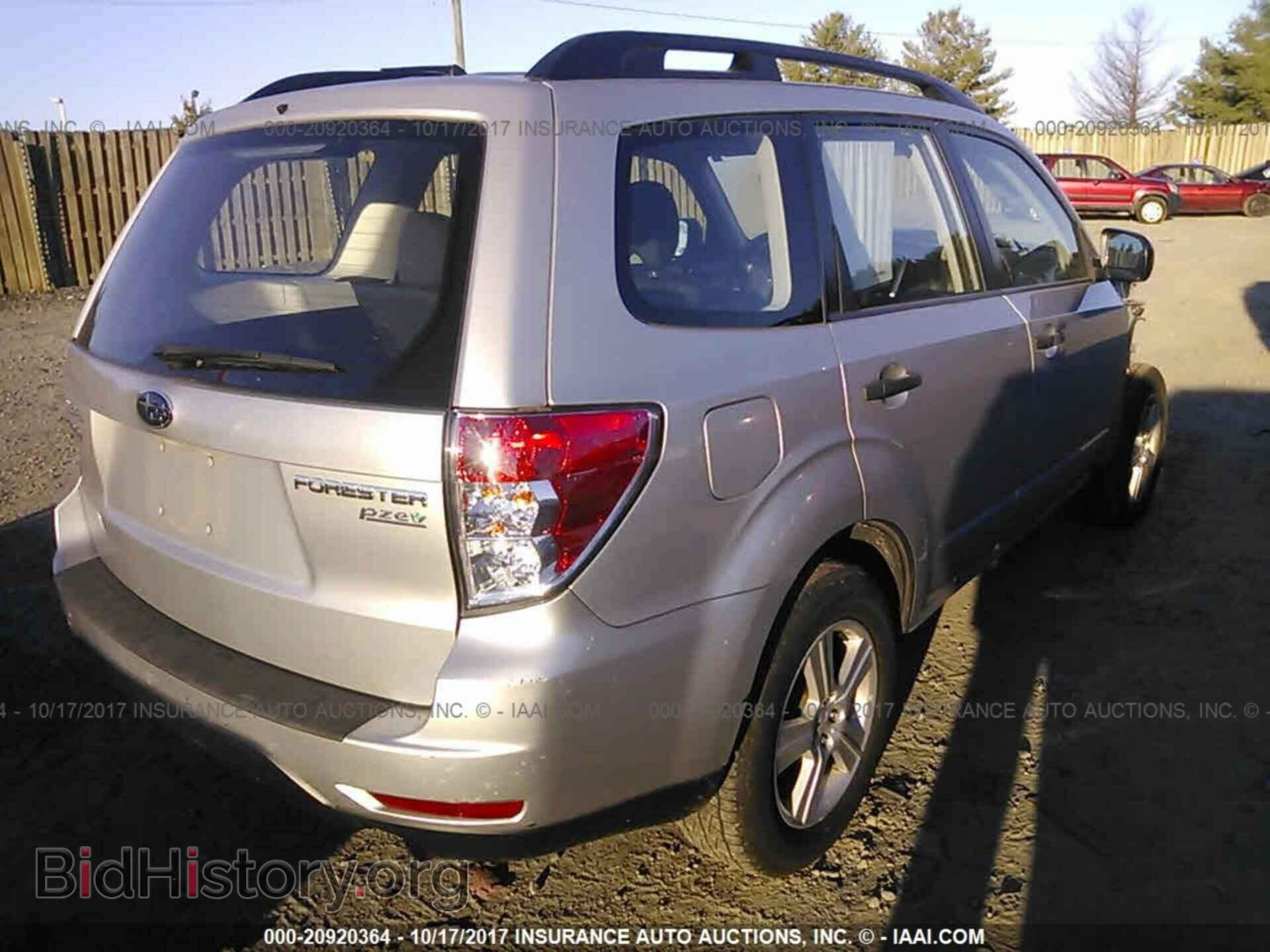 2011 Subaru Forester - VIN: JF2SHABC2BH737656 - Фото 4