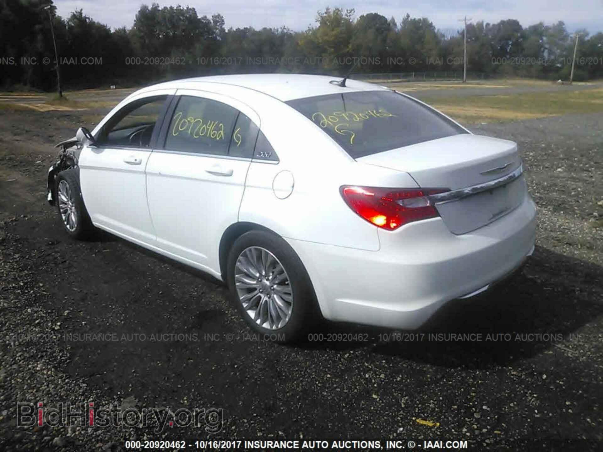 2012 Chrysler 200 - VIN: 1C3CCBAB8CN256835 - Фото 3