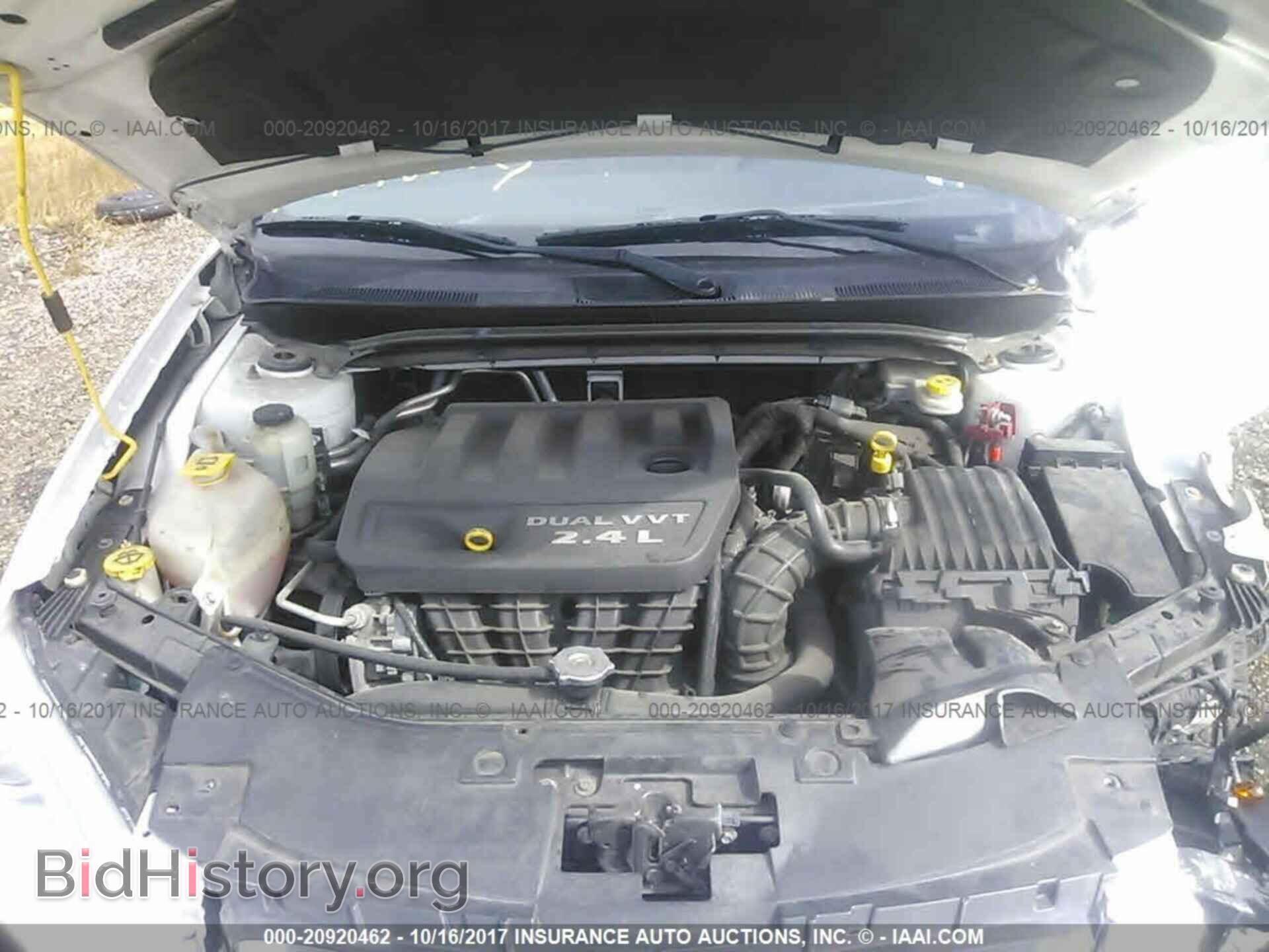 2012 Chrysler 200 - VIN: 1C3CCBAB8CN256835 - Фото 10