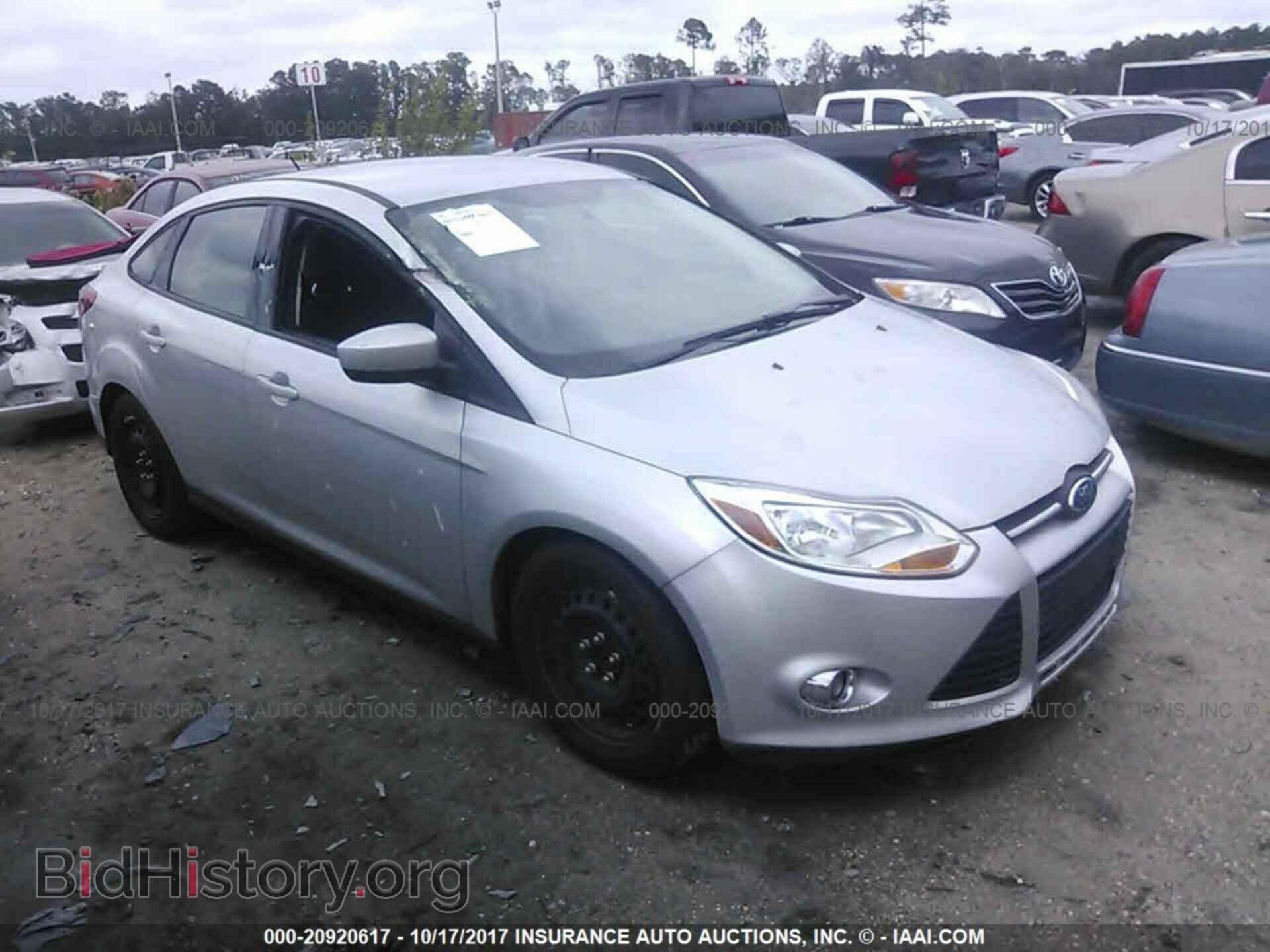 Фотография 1FAHP3F22CL225067 - Ford Focus 2012