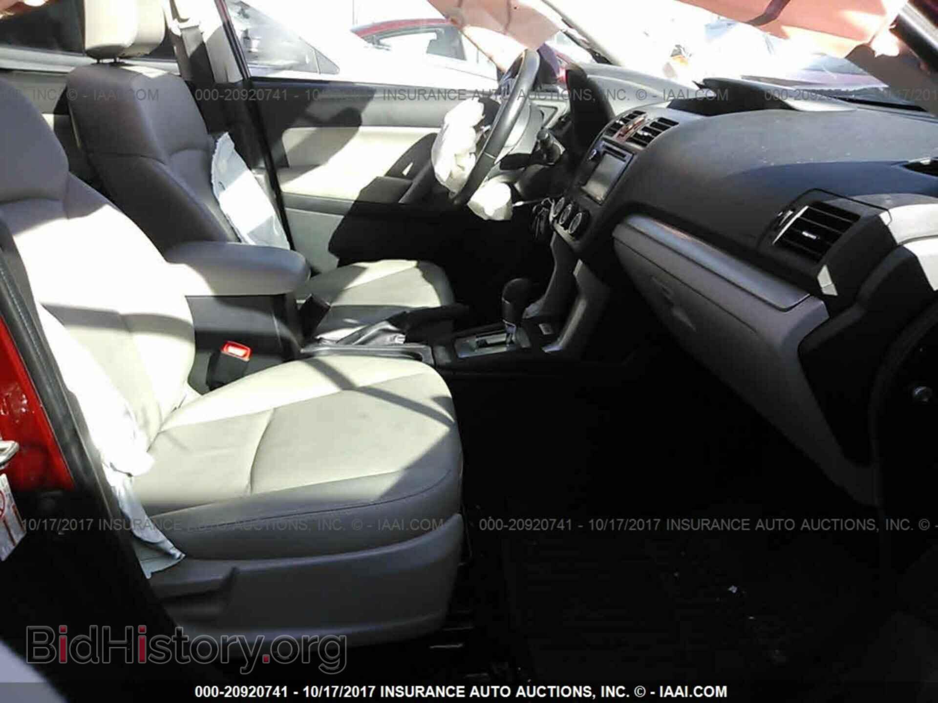 2014 Subaru Forester - VIN: JF2SJAMC3EH520302 - Фото 5