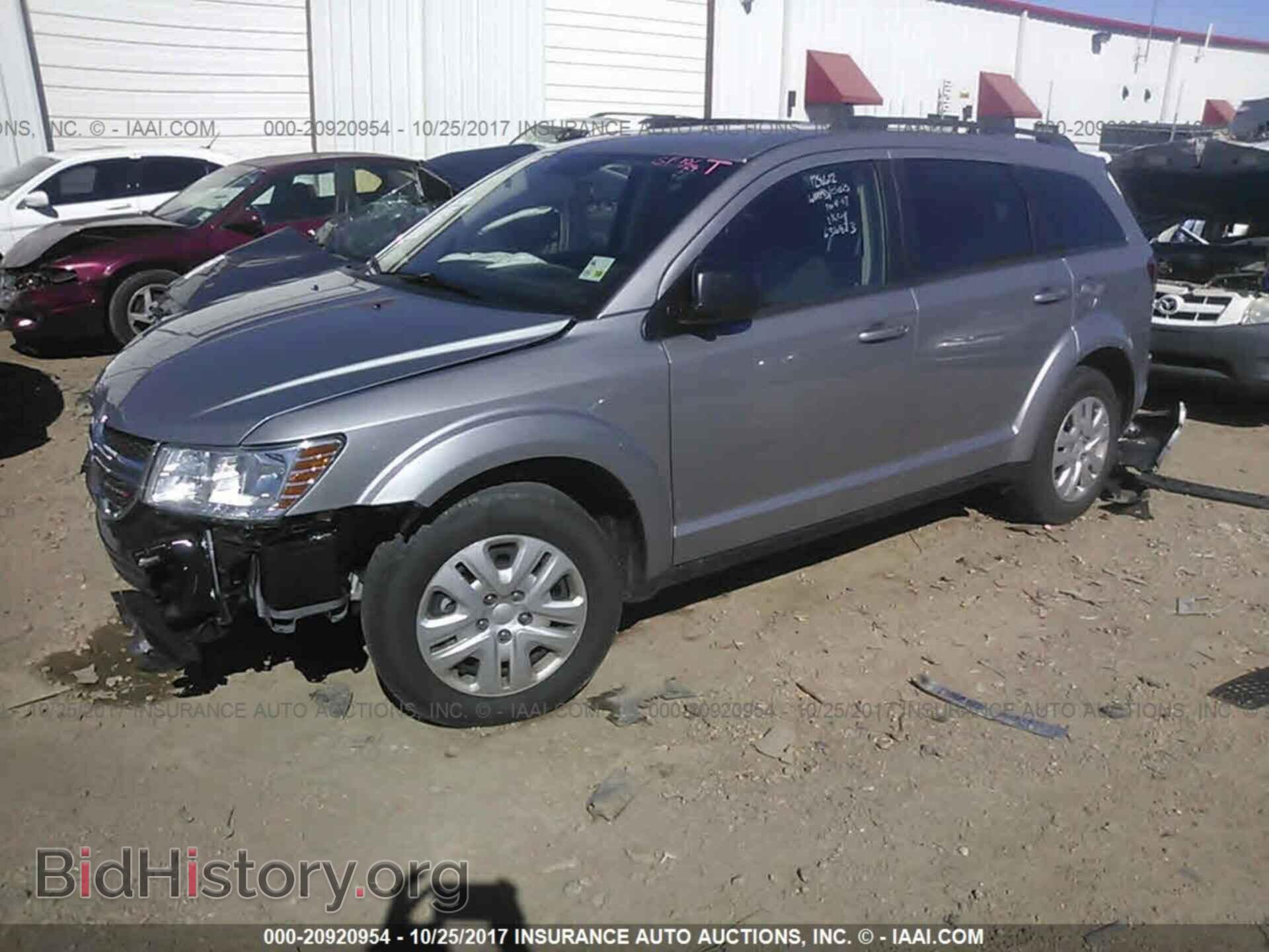 2017 Dodge Journey - VIN: 3C4PDCAB0HT636873 - Photo 2