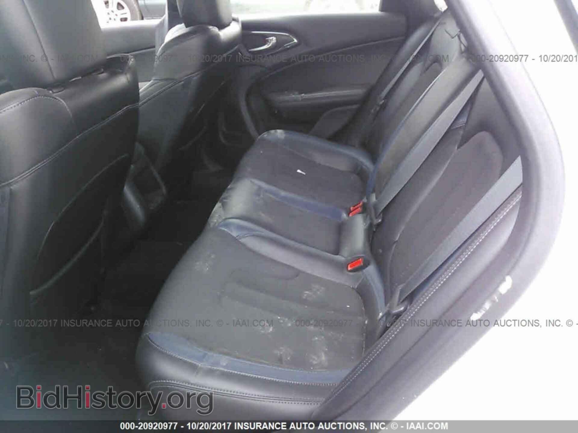 2015 Chrysler 200 - VIN: 1C3CCCBGXFN522229 - Photo 8