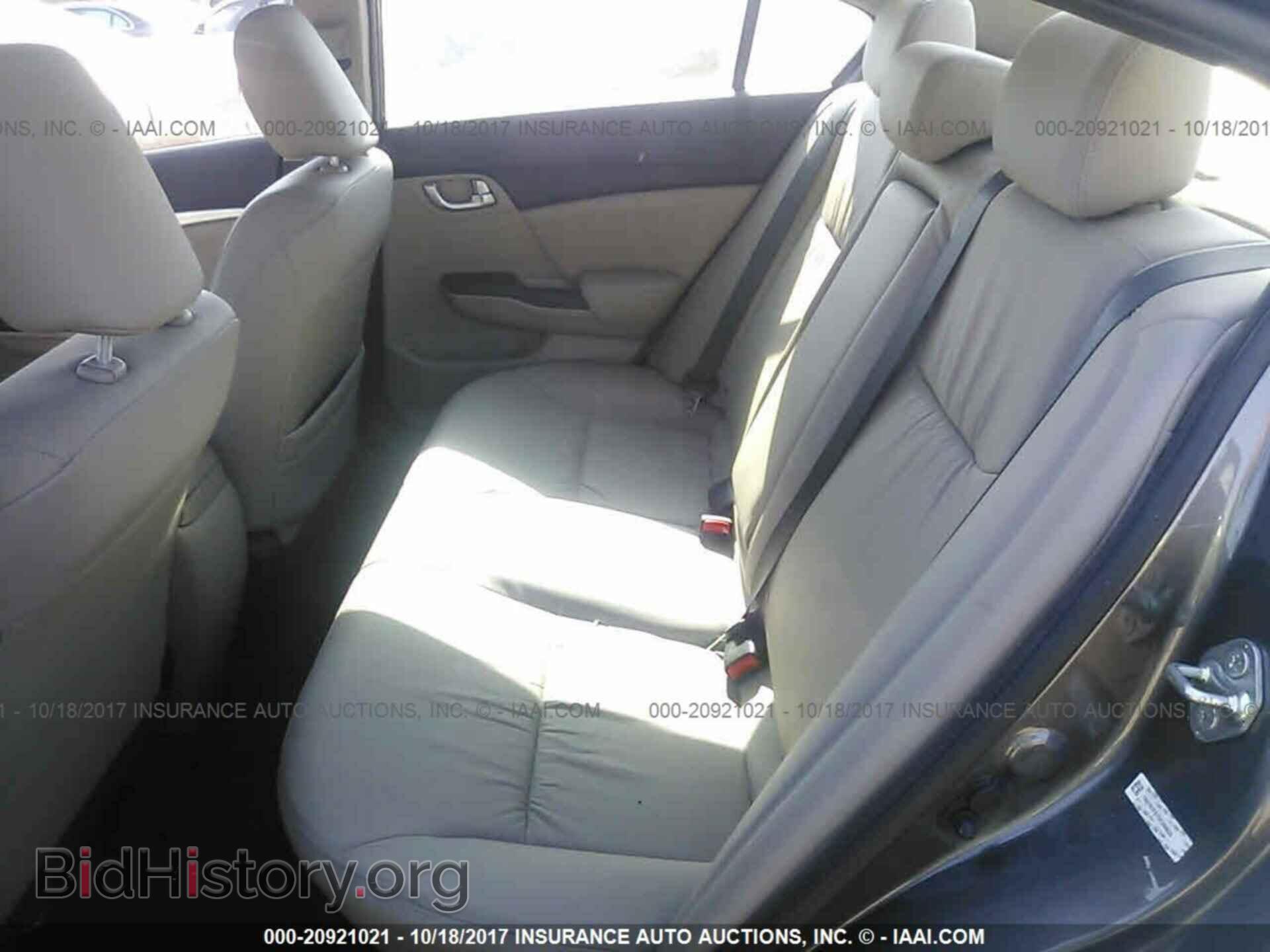 2013 Honda Civic - VIN: 19XFB2F97DE200635 - Фото 8