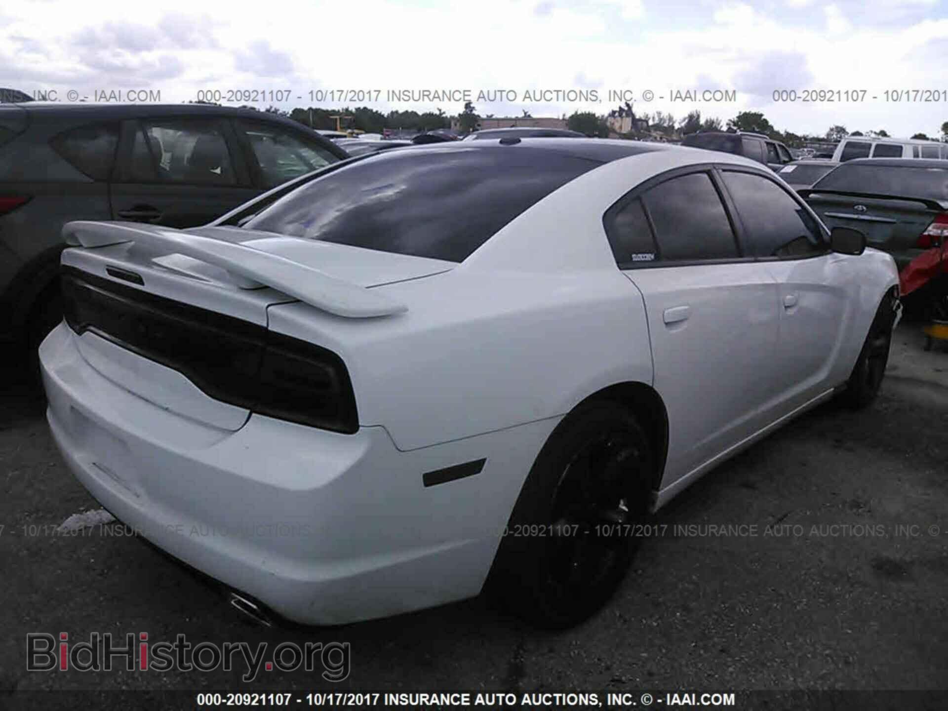 2012 Dodge Charger - VIN: 2C3CDXBG2CH125915 - Фото 4