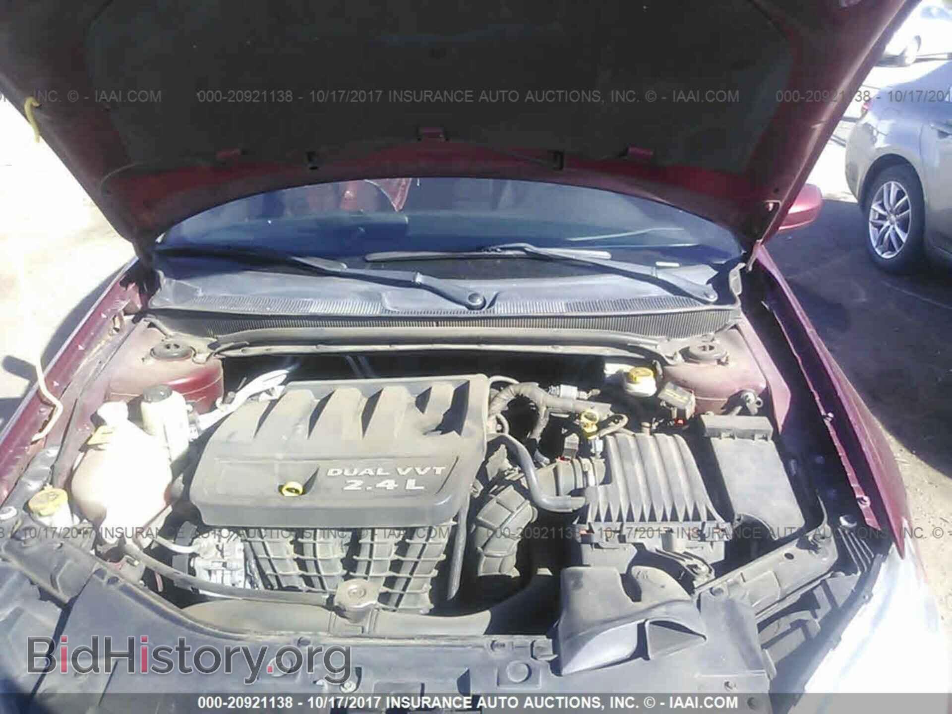 2013 Chrysler 200 - VIN: 1C3CCBAB8DN641295 - Photo 10