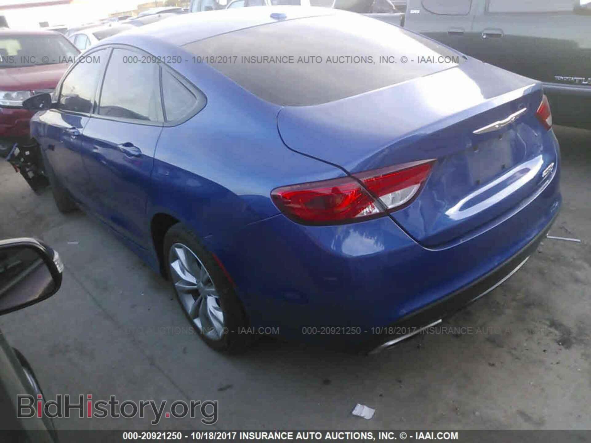2016 Chrysler 200 - VIN: 1C3CCCBB1GN174066 - Фото 3