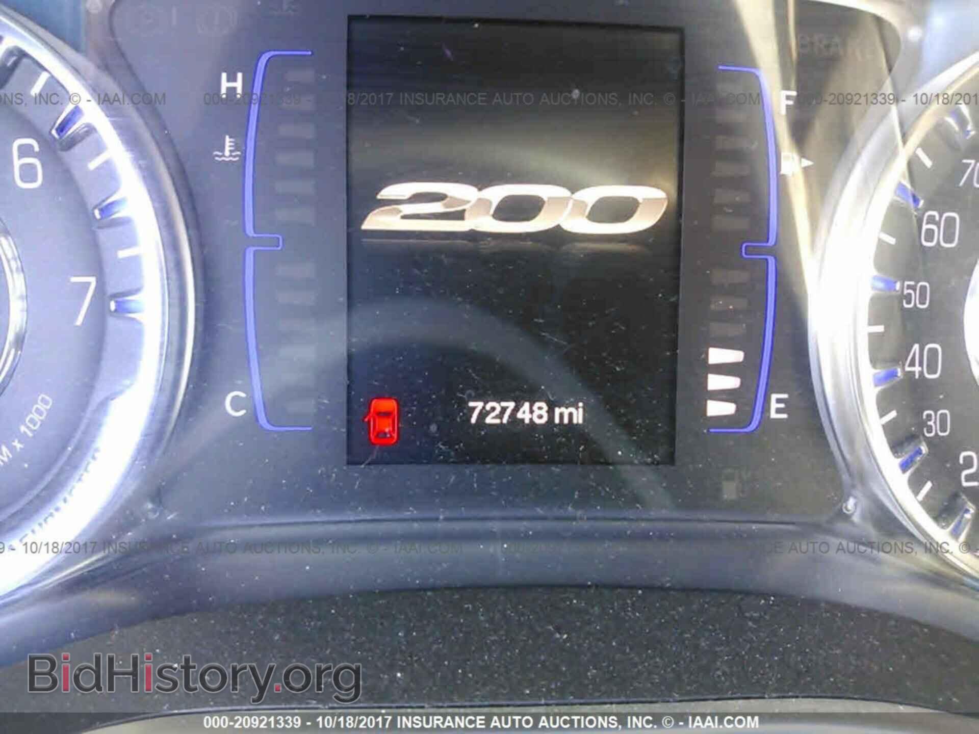 2015 Chrysler 200 - VIN: 1C3CCCAB6FN729304 - Photo 7