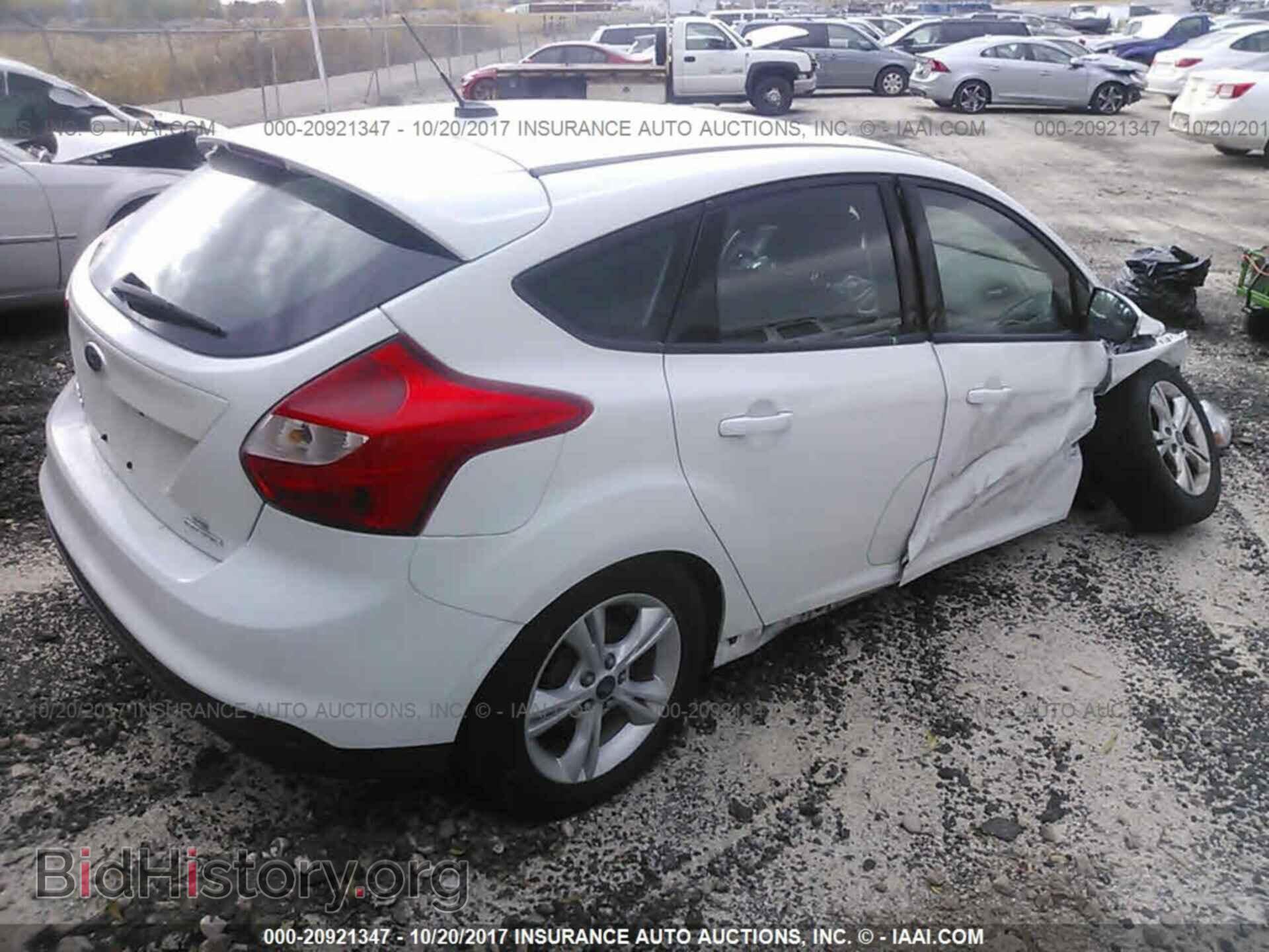 2013 Ford Focus - VIN: 1FADP3K27DL138643 - Photo 4