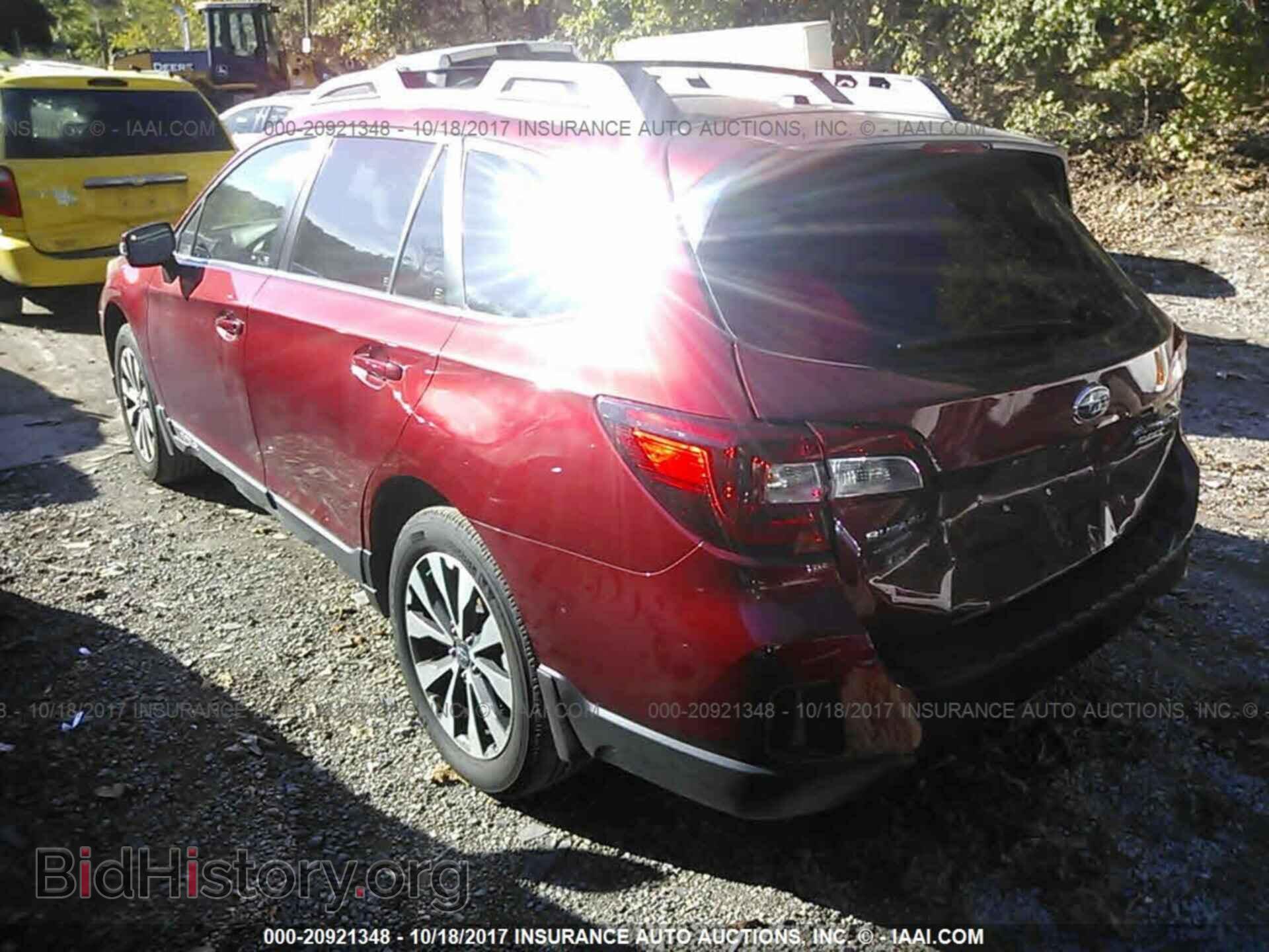 2015 Subaru Outback - VIN: 4S4BSALC3F3222064 - Фото 3