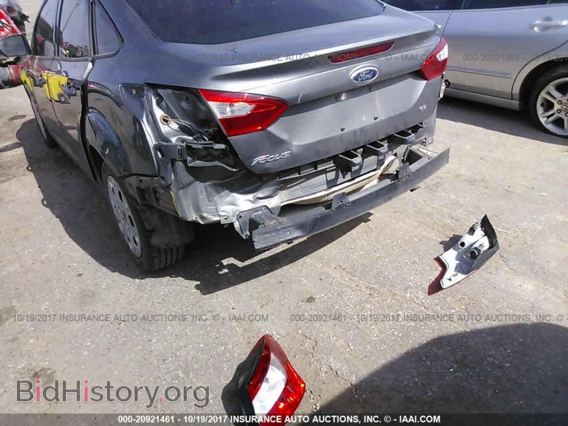 2012 Ford Focus - VIN: 1FAHP3F23CL320754 - Photo 6