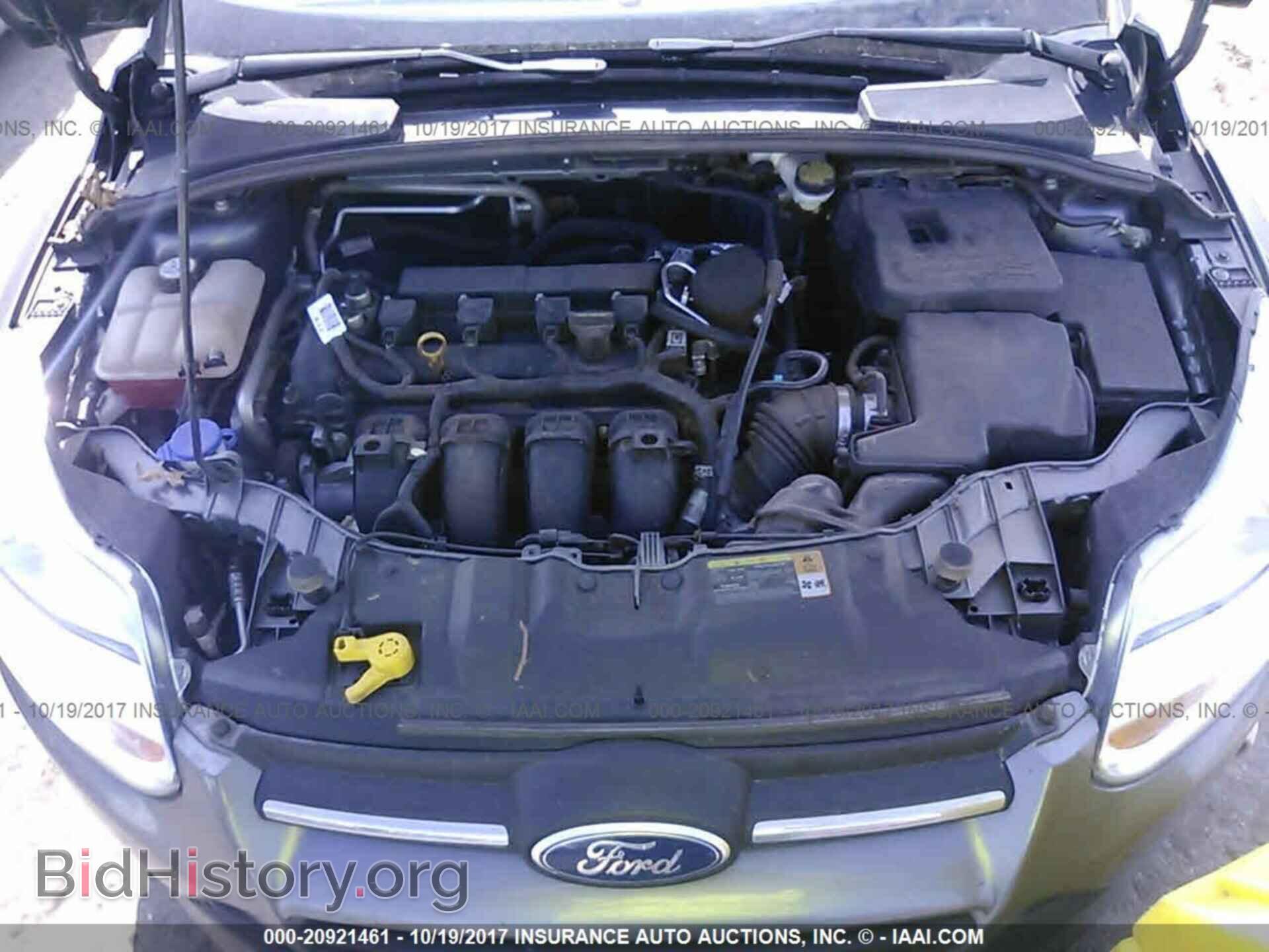 2012 Ford Focus - VIN: 1FAHP3F23CL320754 - Photo 10