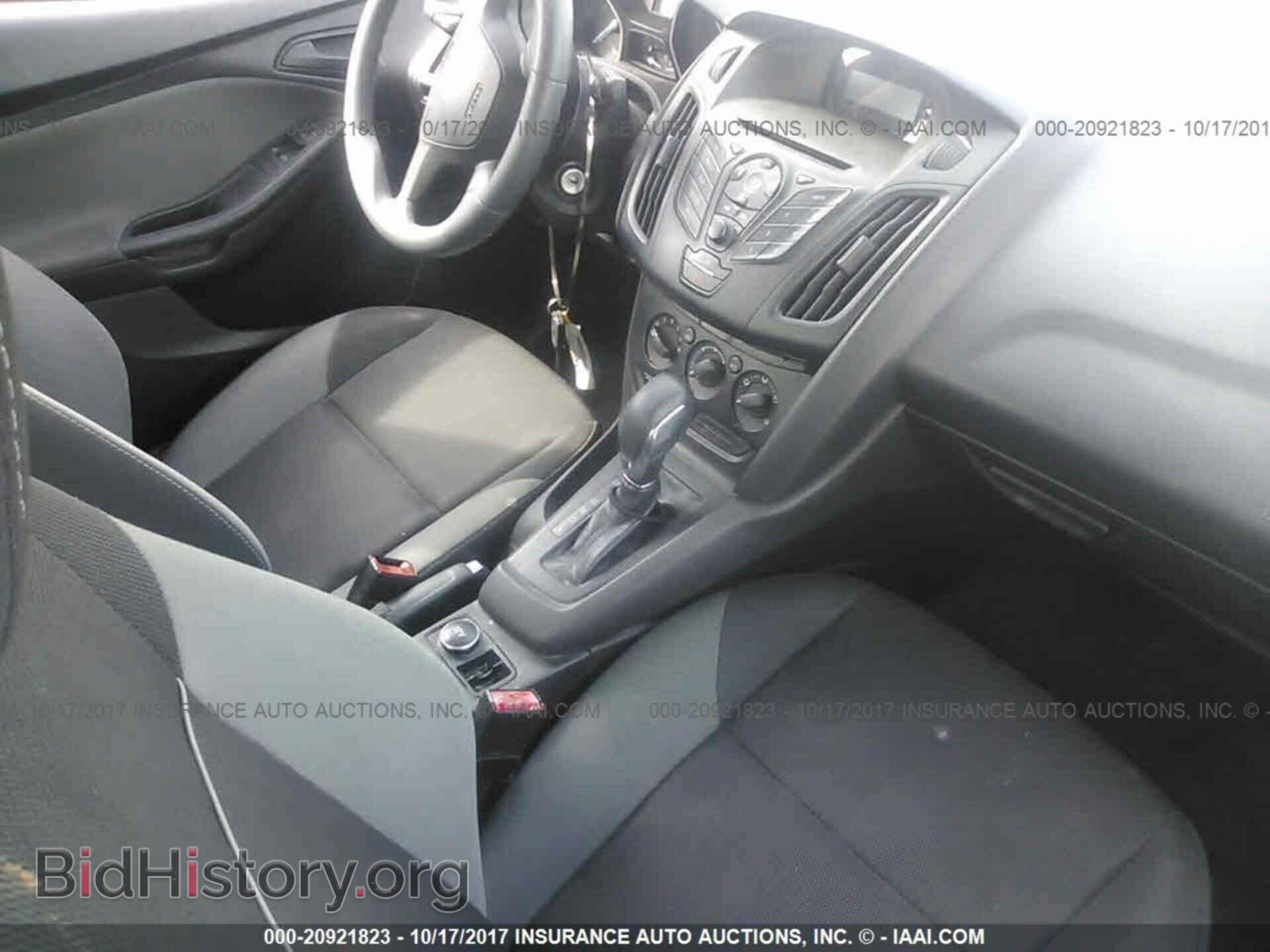 2012 Ford Focus - VIN: 1FAHP3E21CL477748 - Photo 5