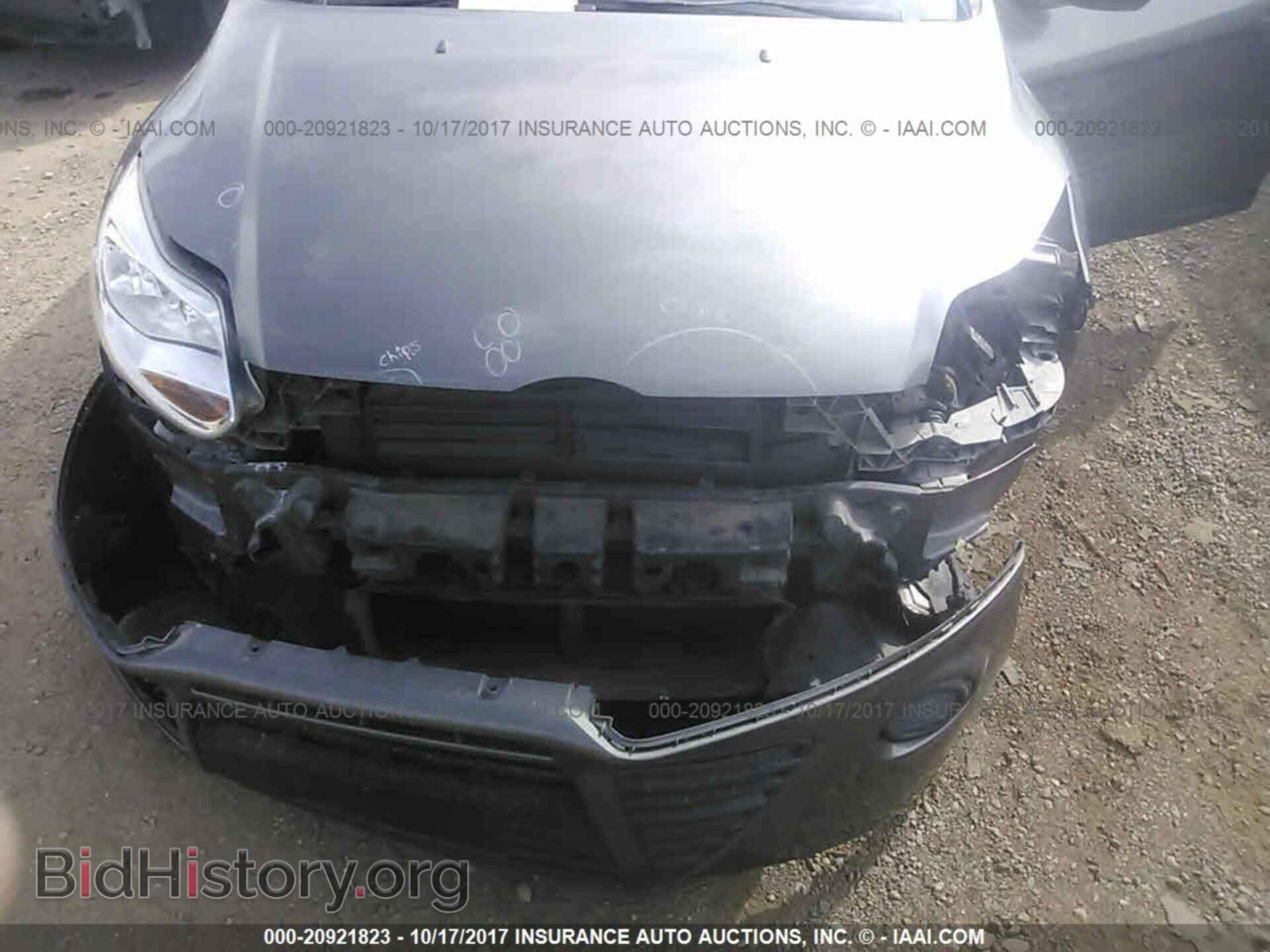 2012 Ford Focus - VIN: 1FAHP3E21CL477748 - Photo 6