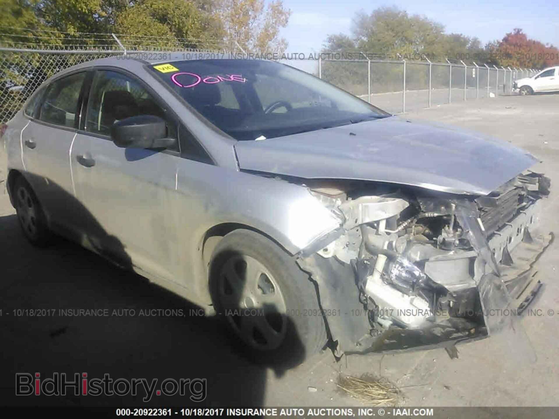 2015 Ford Focus - VIN: 1FADP3E25FL255636 - Photo 6