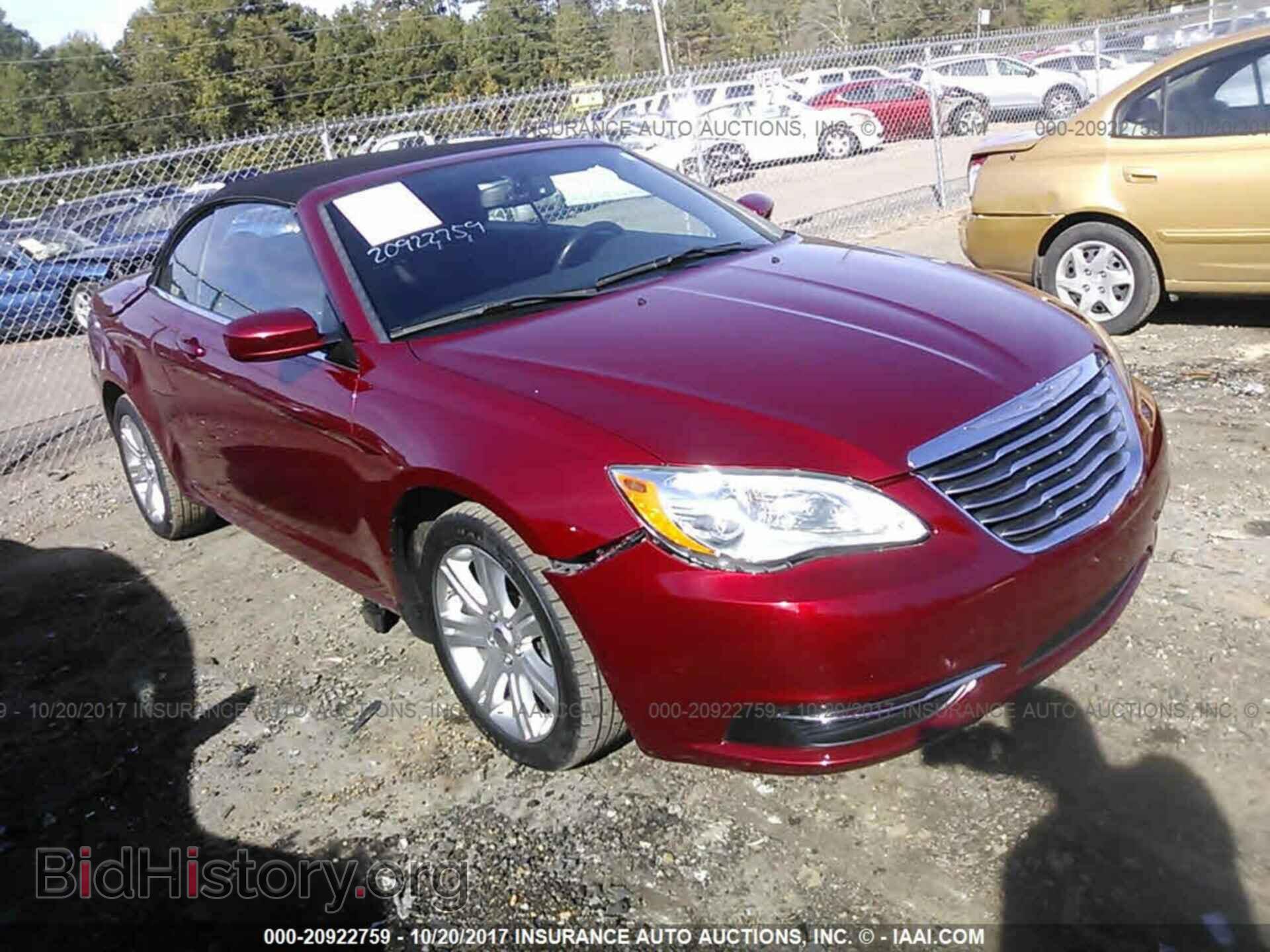 Photo 1C3BCBEBXCN279183 - Chrysler 200 2012