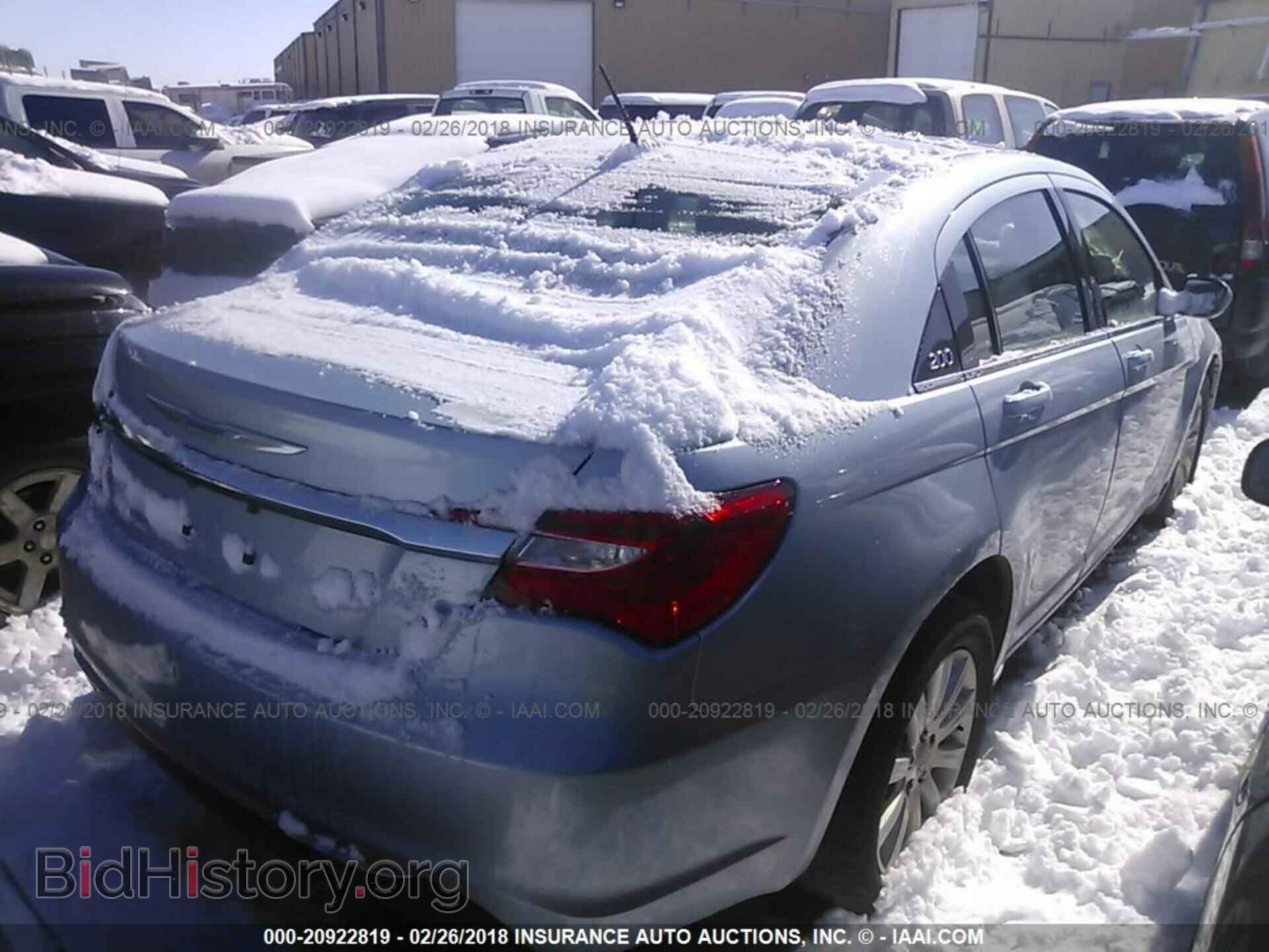 2013 Chrysler 200 - VIN: 1C3CCBBB2DN577205 - Фото 4