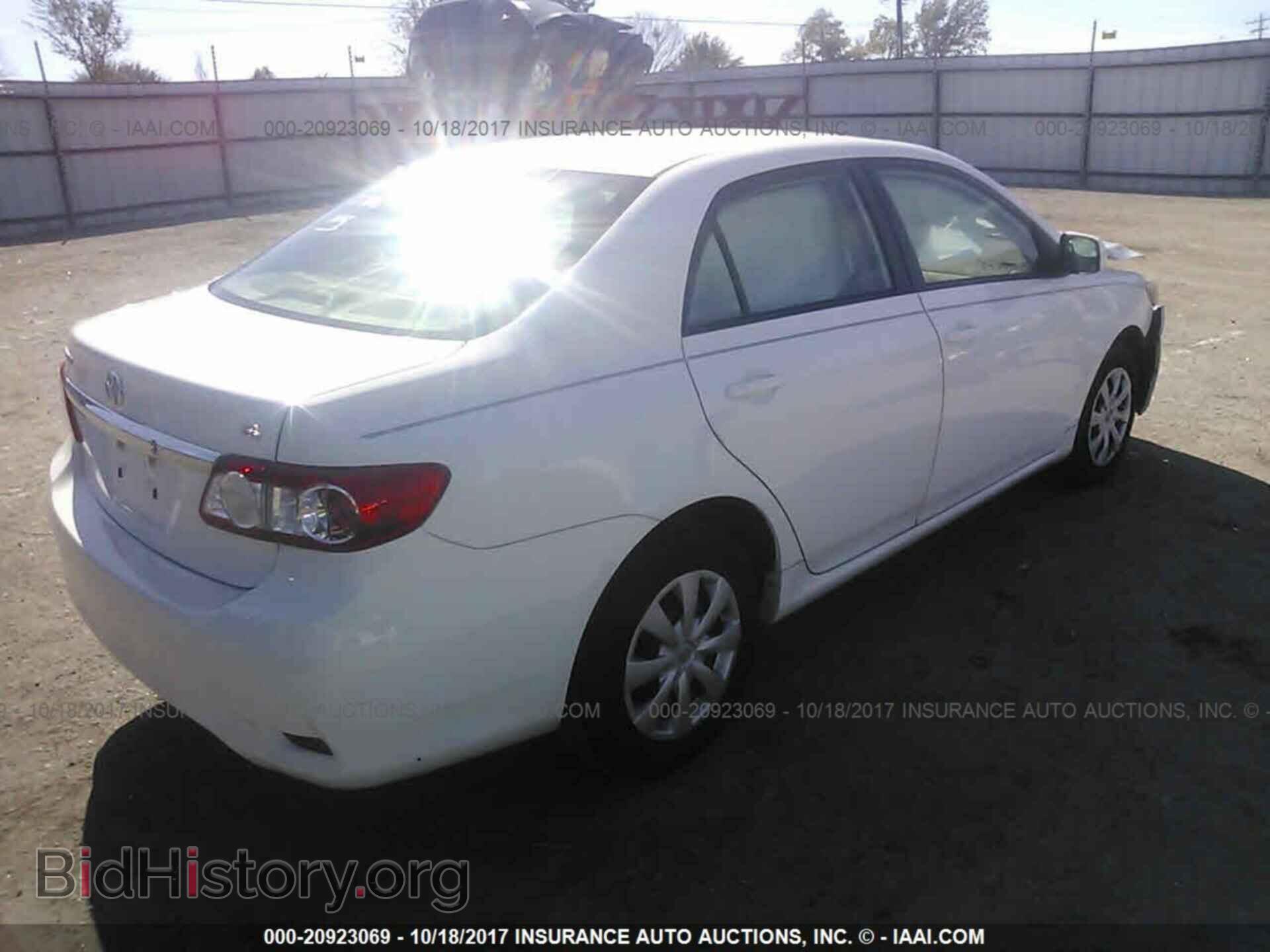 2011 Toyota Corolla - VIN: JTDBU4EE4B9140785 - Фото 4