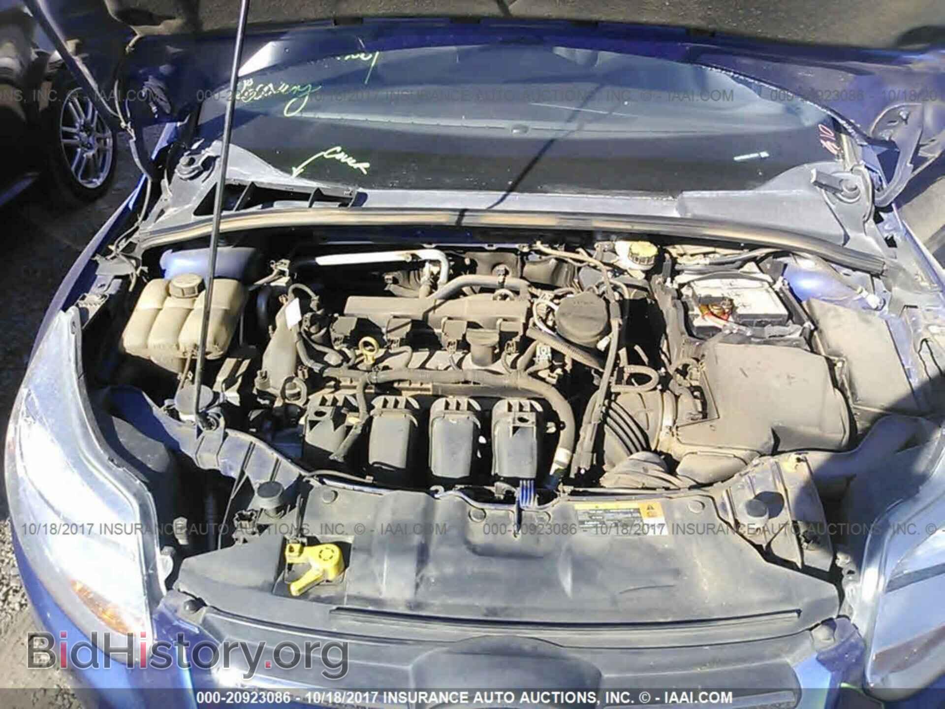 2012 Ford Focus - VIN: 1FAHP3E29CL435134 - Photo 10