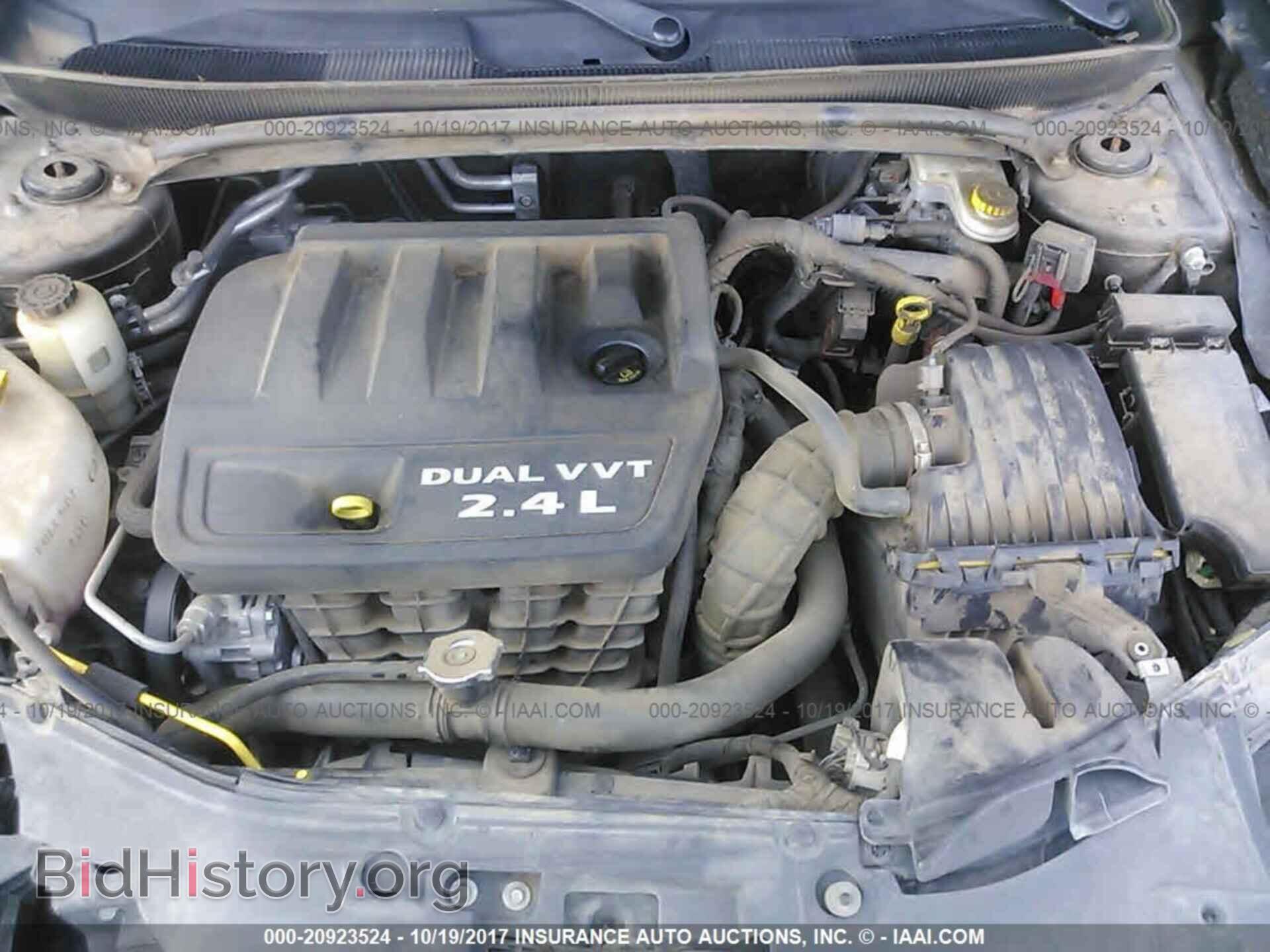 2013 Chrysler 200 - VIN: 1C3CCBAB1DN641591 - Фото 10