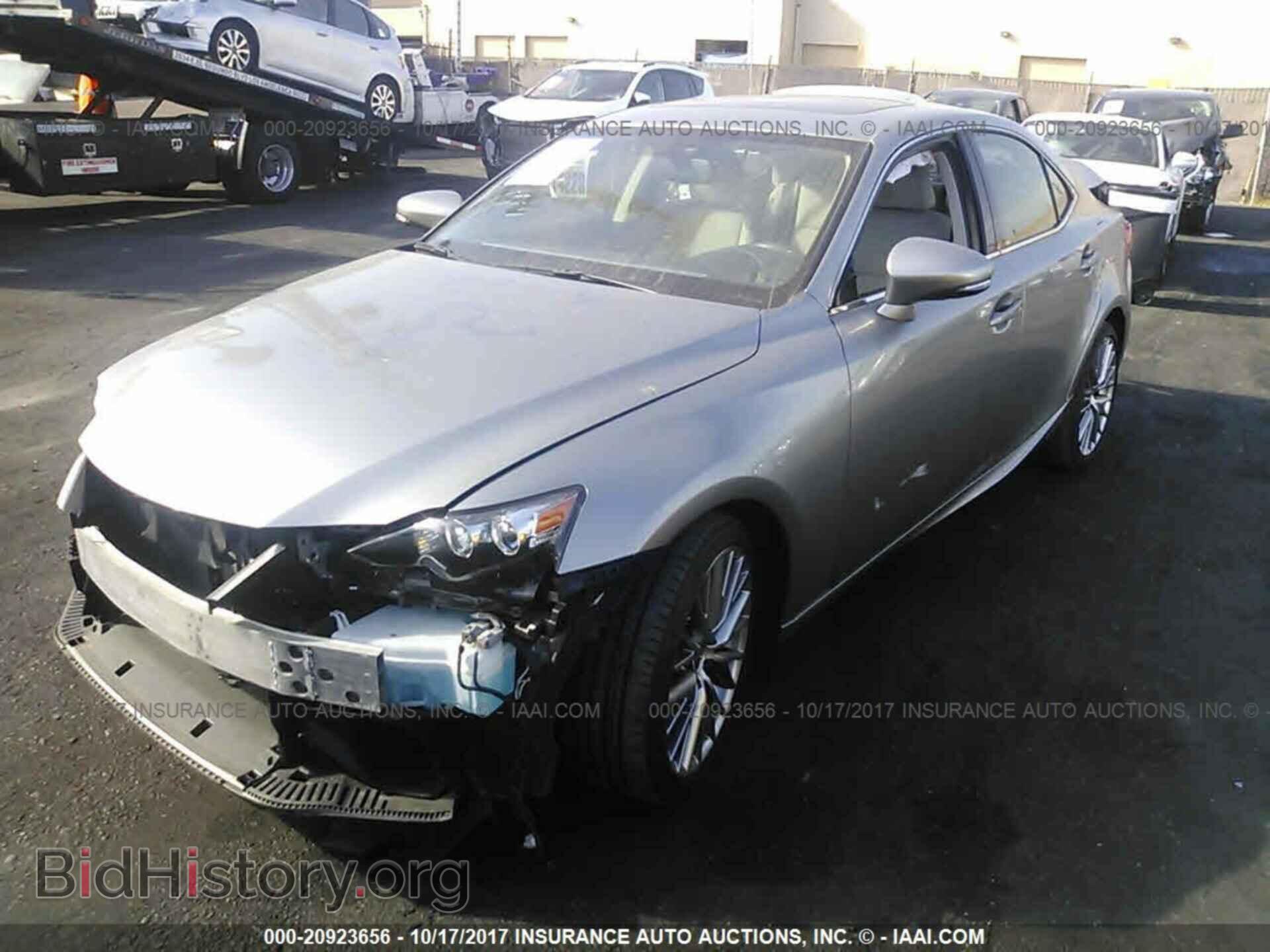 2016 Lexus Is - VIN: JTHBA1D20G5027654 - Photo 2