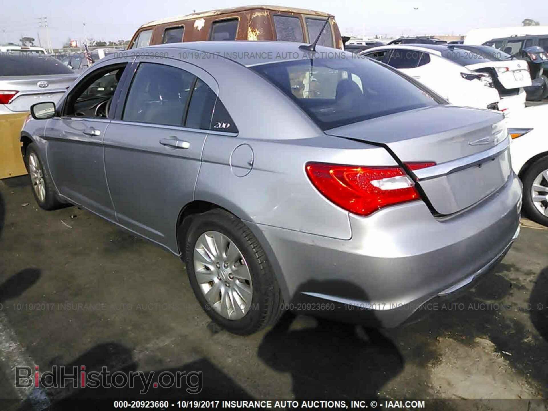 2013 Chrysler 200 - VIN: 1C3CCBAB6DN641926 - Photo 3