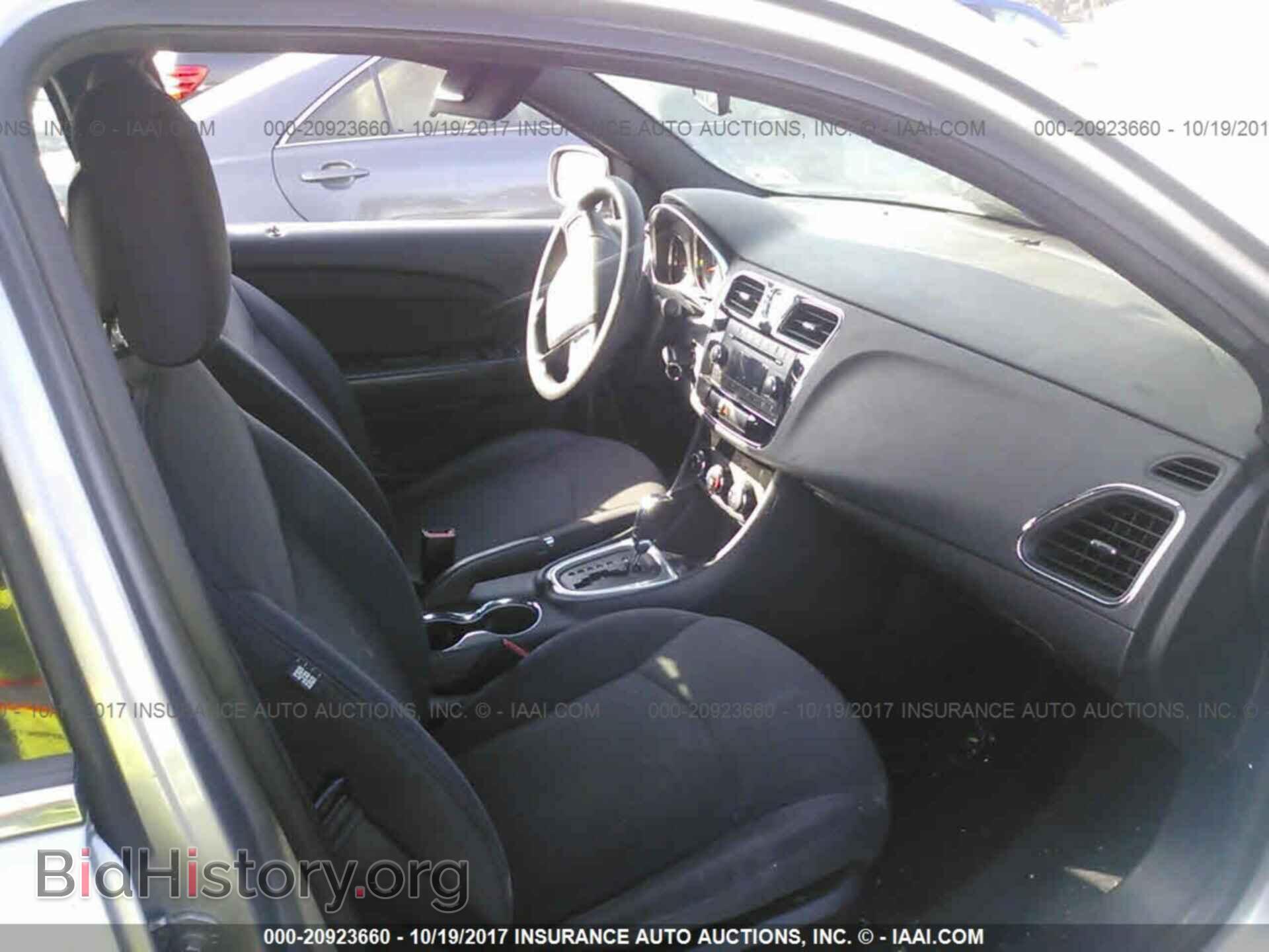 2013 Chrysler 200 - VIN: 1C3CCBAB6DN641926 - Photo 5