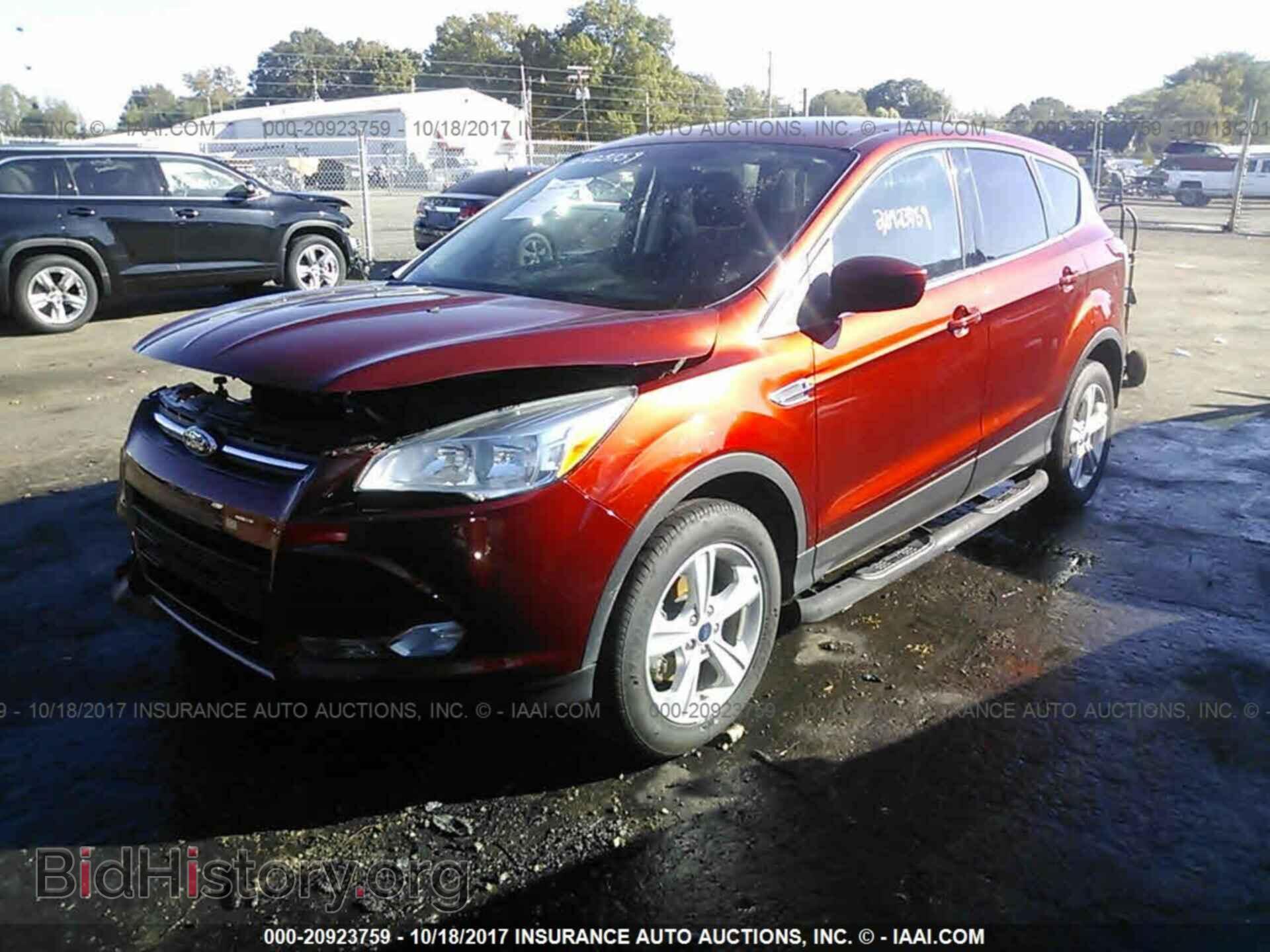 2014 Ford Escape - VIN: 1FMCU0GX6EUD26014 - Photo 2