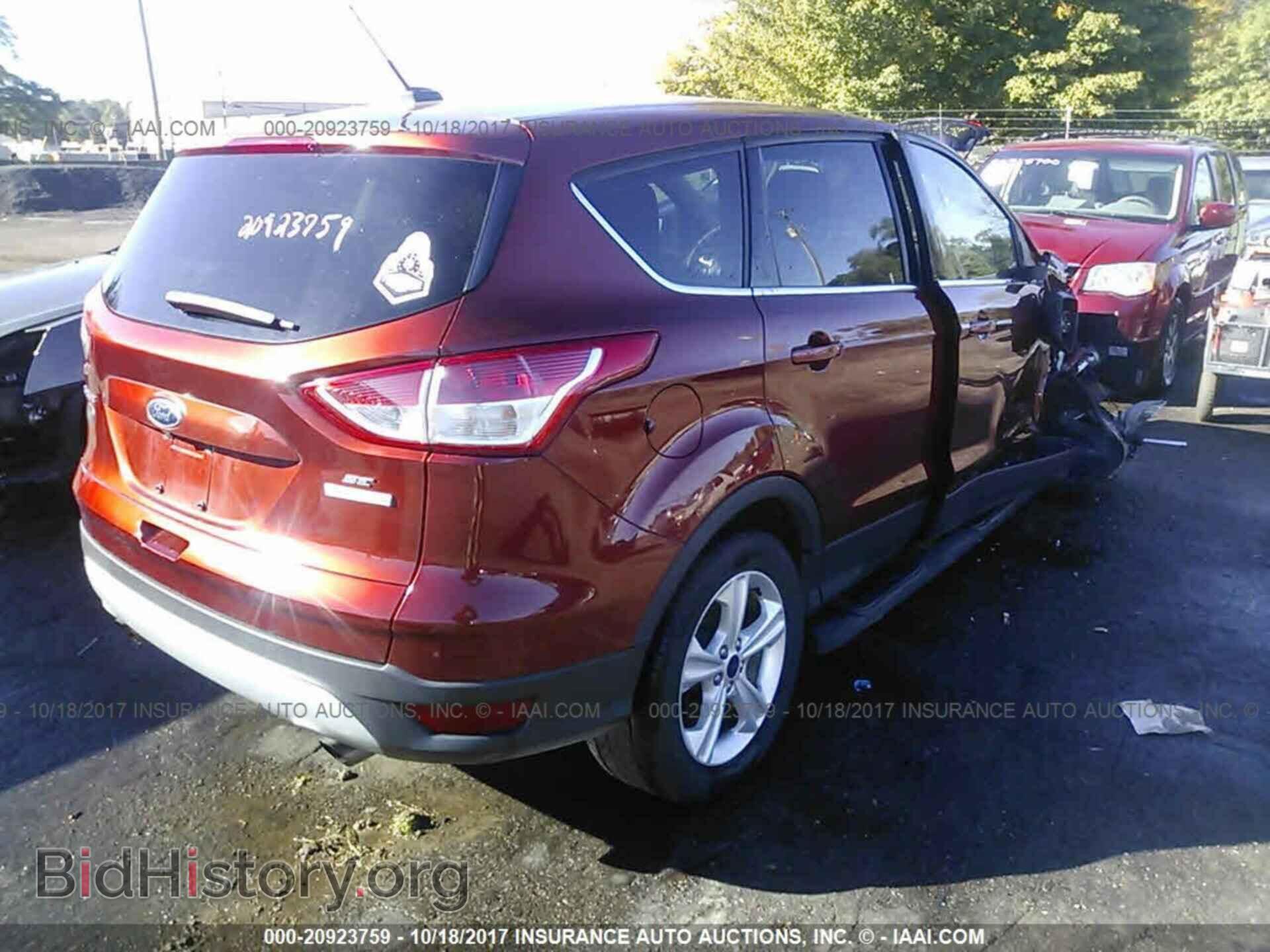 2014 Ford Escape - VIN: 1FMCU0GX6EUD26014 - Photo 4