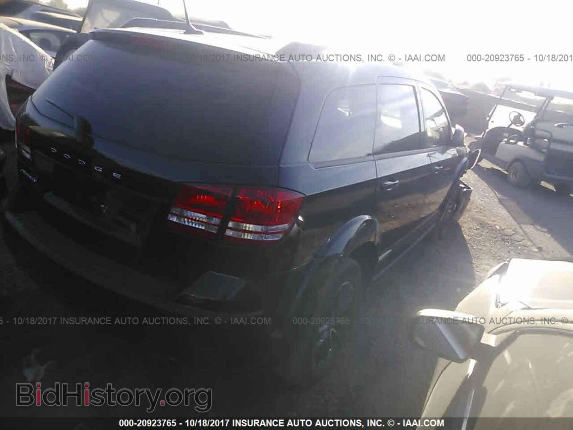 2017 Dodge Journey - VIN: 3C4PDCAB6HT614277 - Фото 4