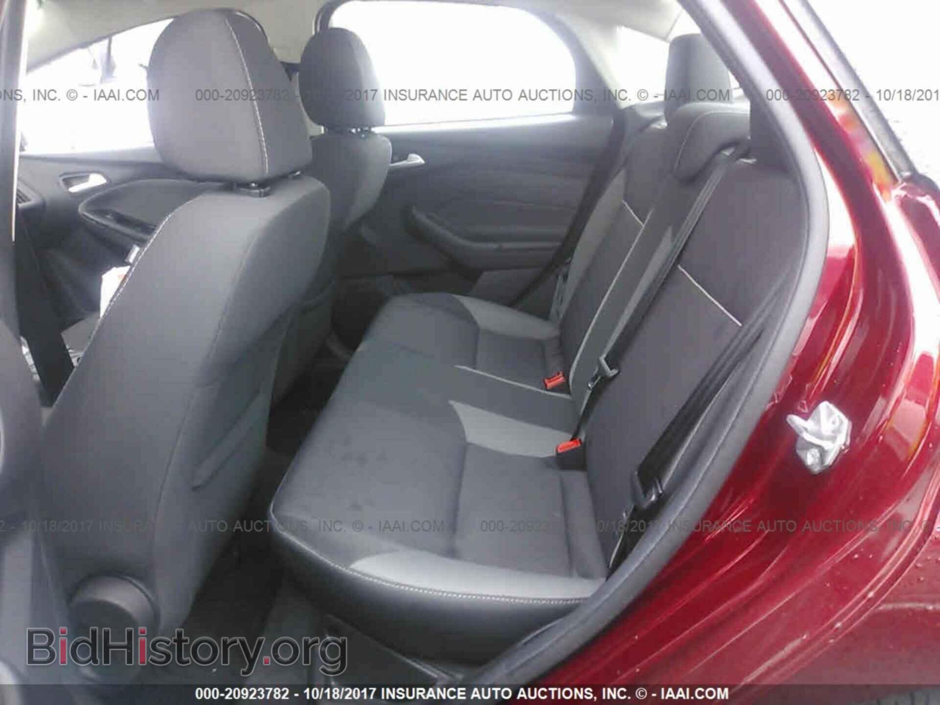2014 Ford Focus - VIN: 1FADP3F25EL225095 - Фото 8