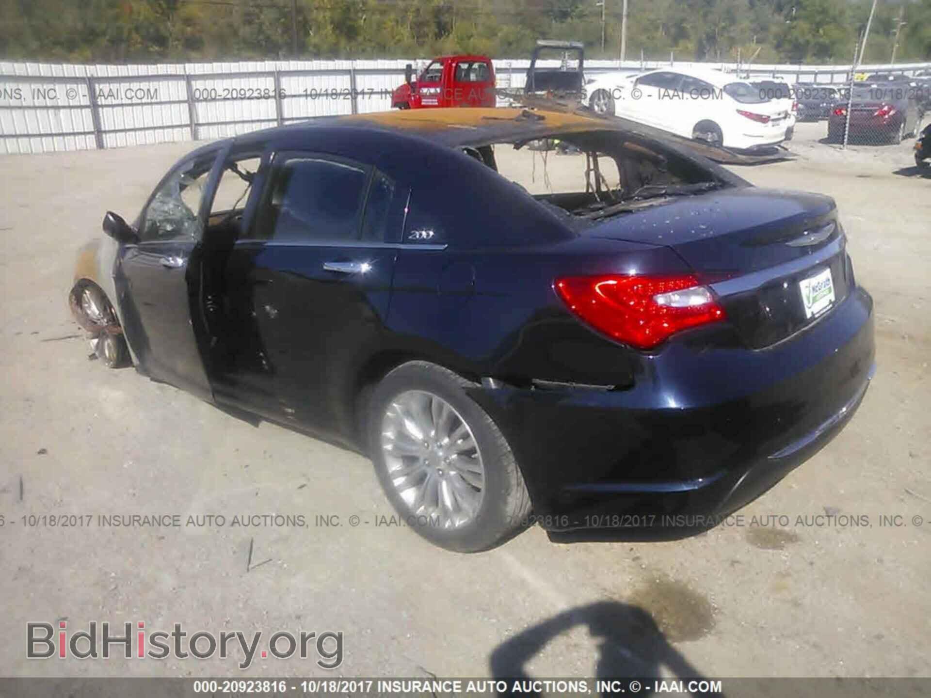 2012 Chrysler 200 - VIN: 1C3CCBCG3CN187934 - Фото 3