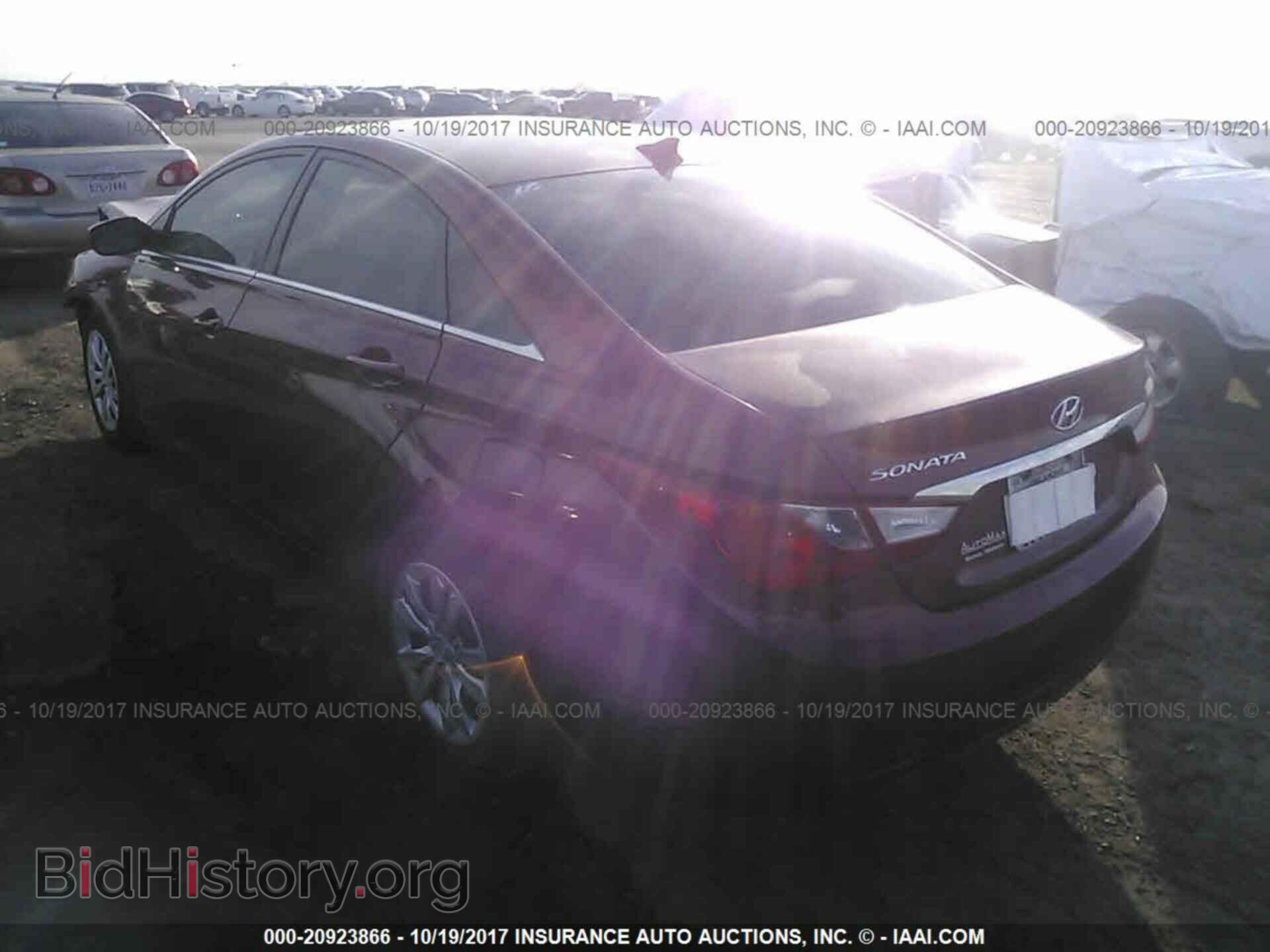2012 Hyundai Sonata - VIN: 5NPEB4AC8CH393334 - Фото 3