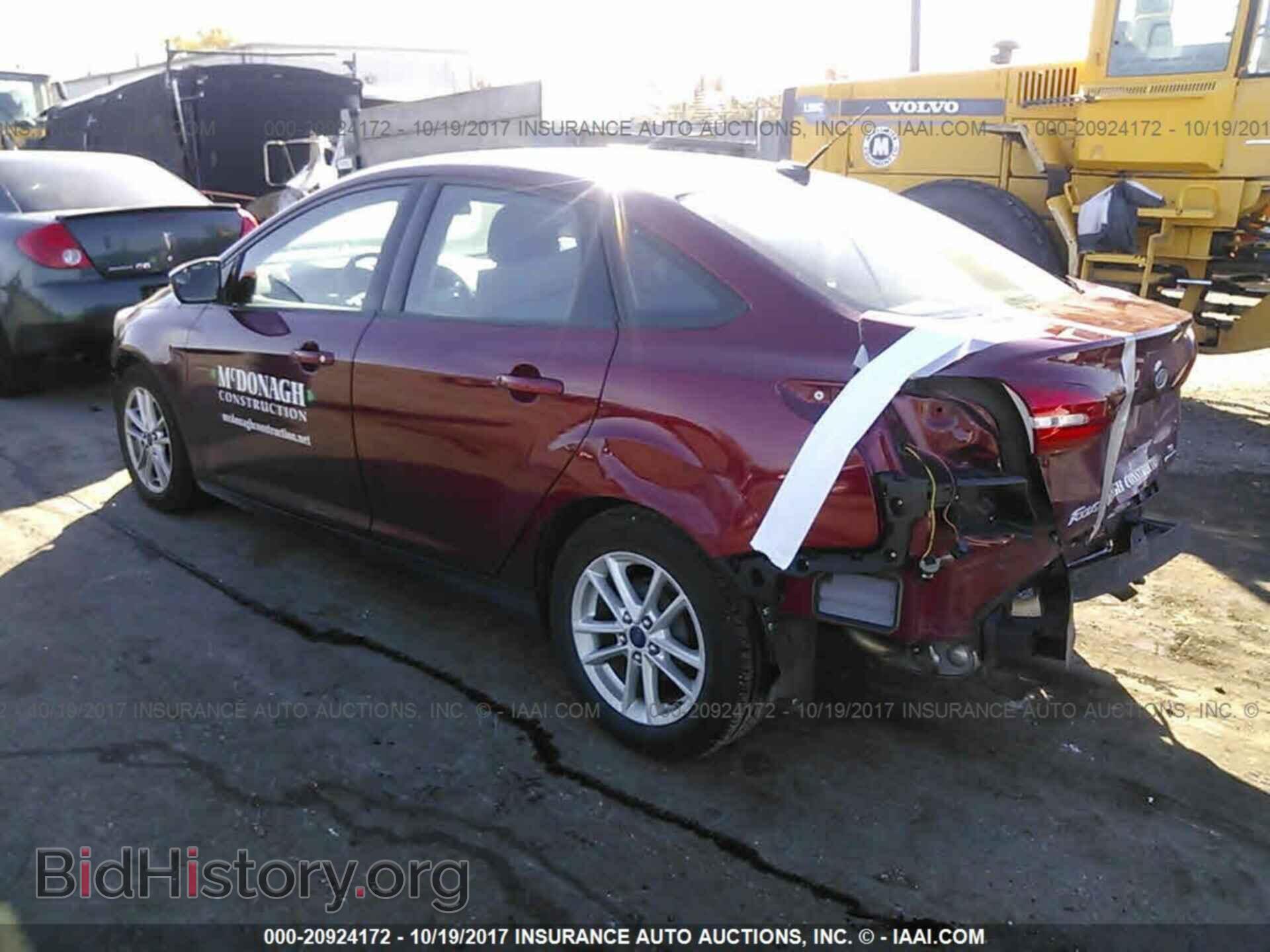 2015 Ford Focus - VIN: 1FADP3F28FL228722 - Фото 3