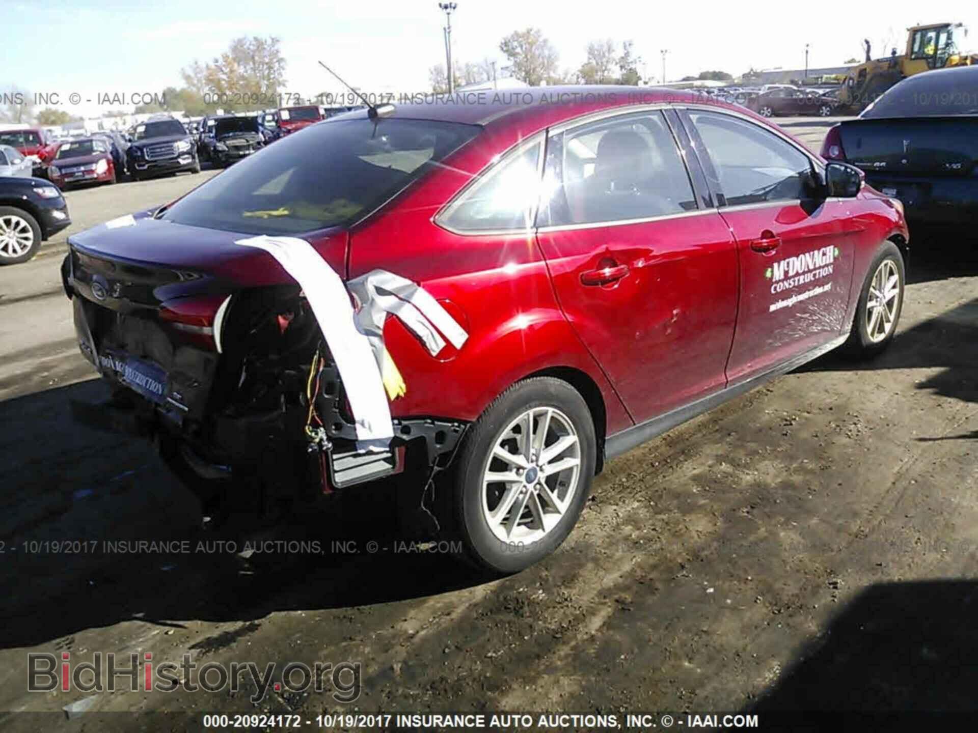 2015 Ford Focus - VIN: 1FADP3F28FL228722 - Фото 4